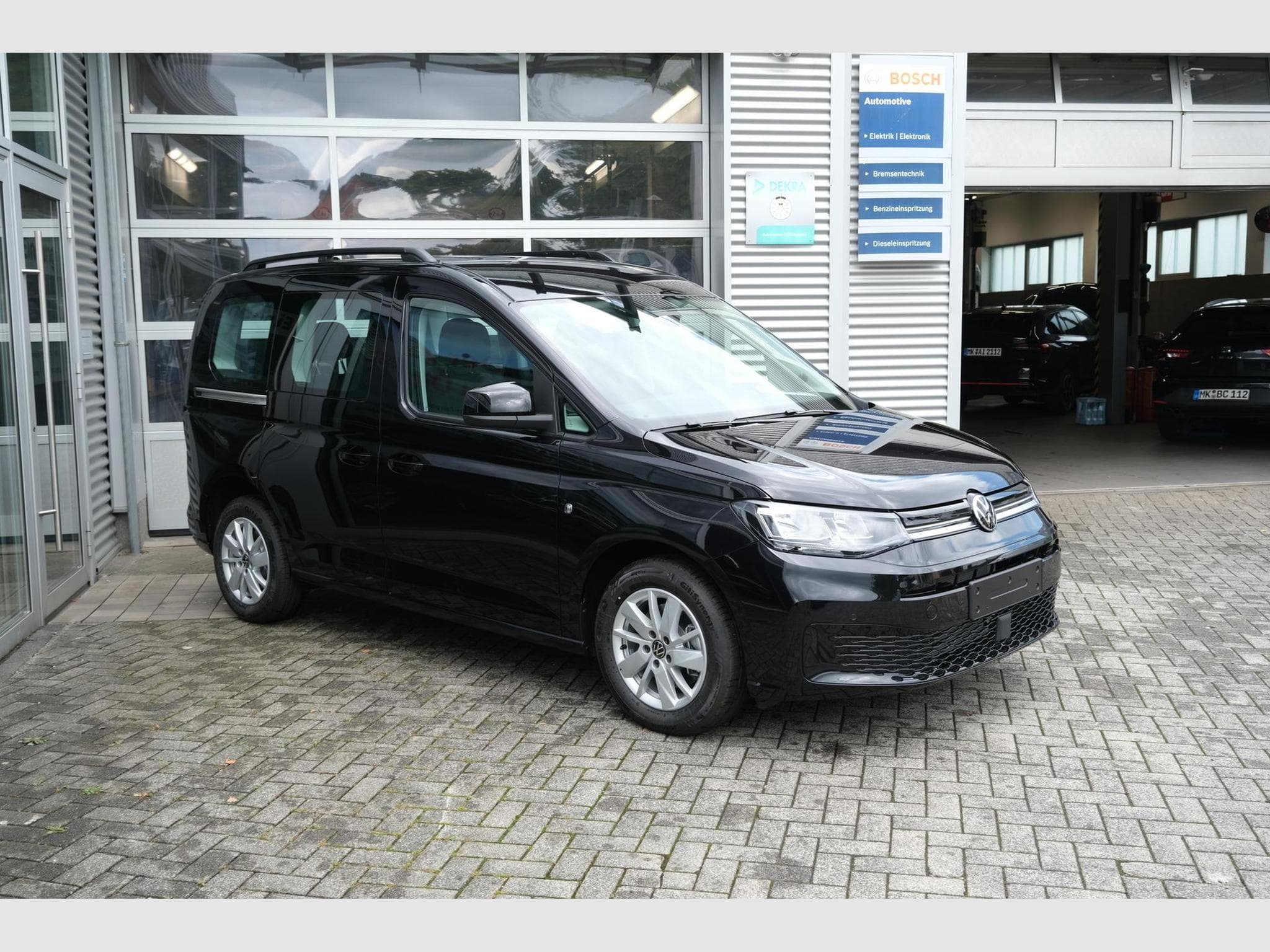 VW Caddy eHybrid Life Anhängerkupplung (2026) - Foto 18