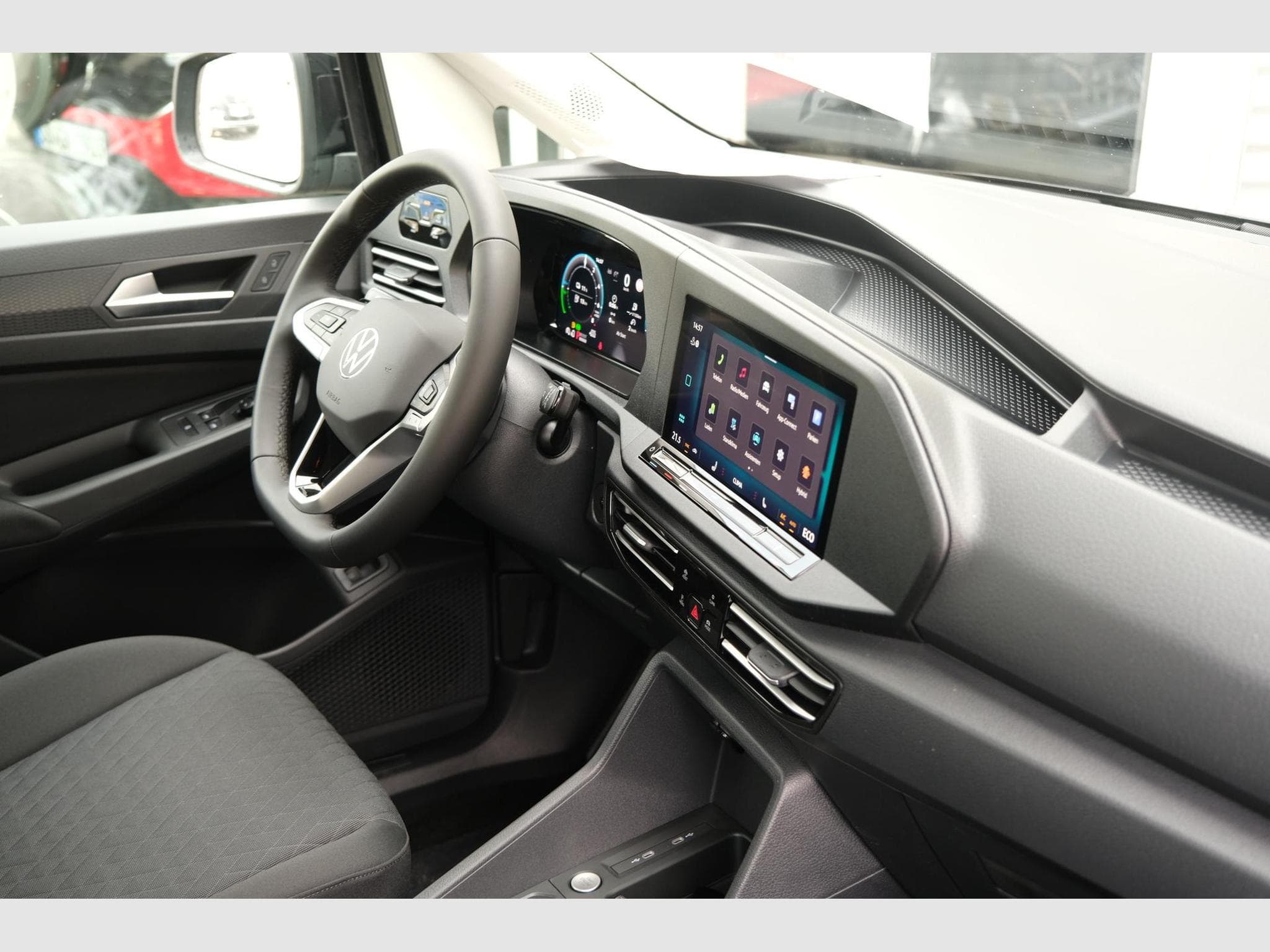 VW Caddy eHybrid Life Anhängerkupplung (2026) - Foto 24