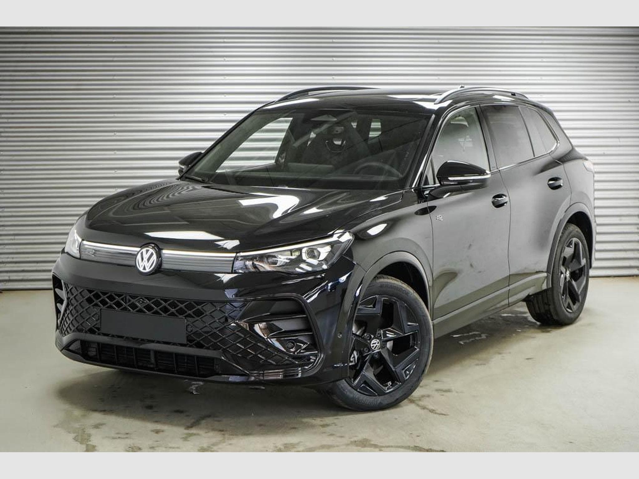 VW Tiguan 1,5 eTSI DSG (2026) - Foto 1