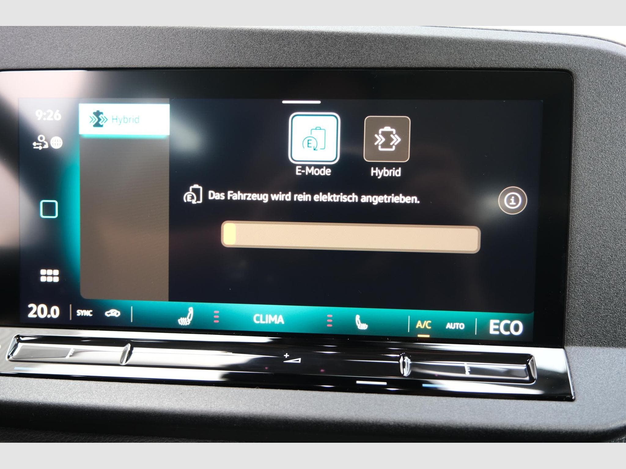 VW Caddy eHybrid Anhängerkupplung App-Connect (2026) - Foto 14