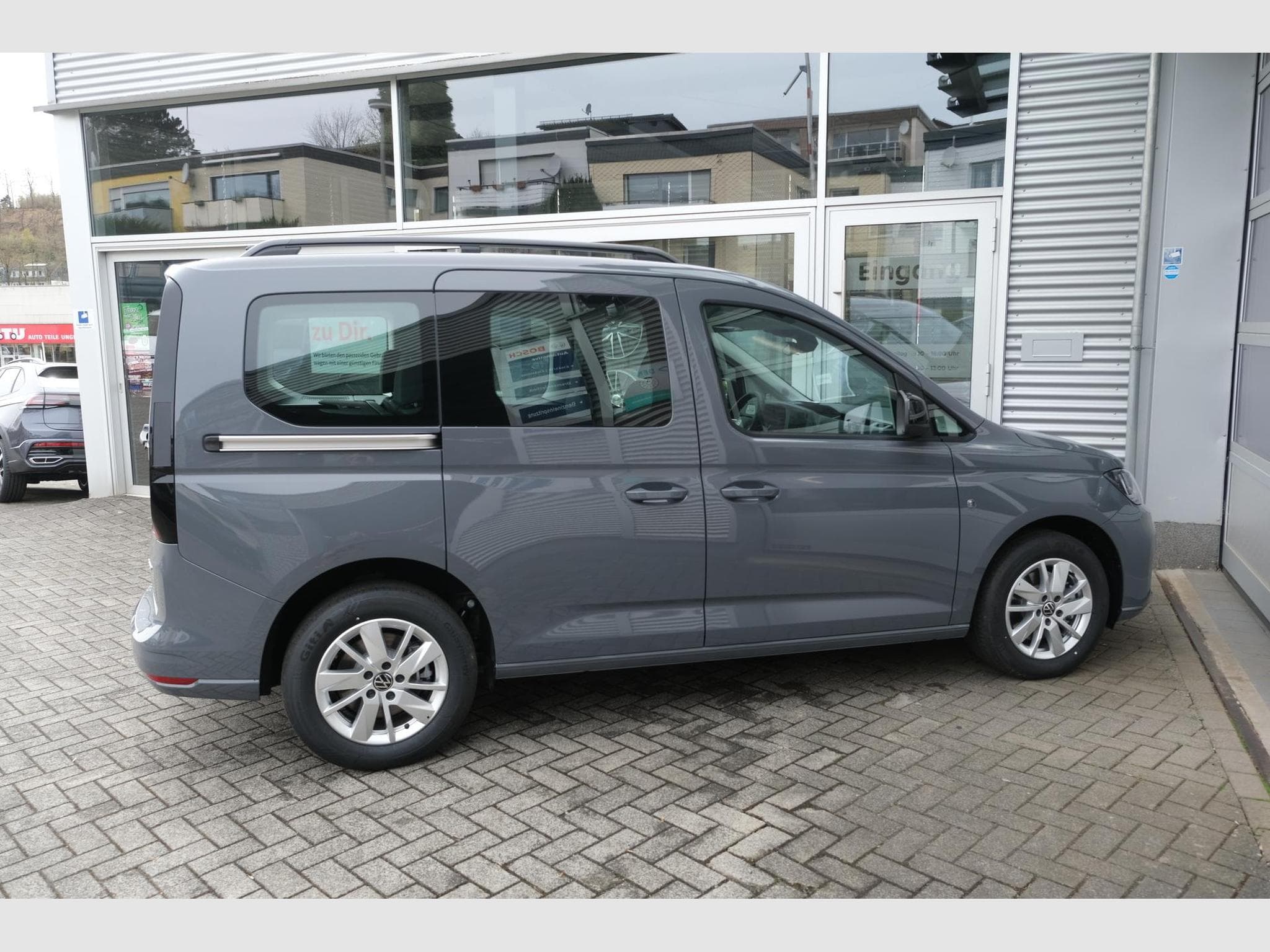 VW Caddy eHybrid Life Anhängerkupplung (2026) - Foto 6