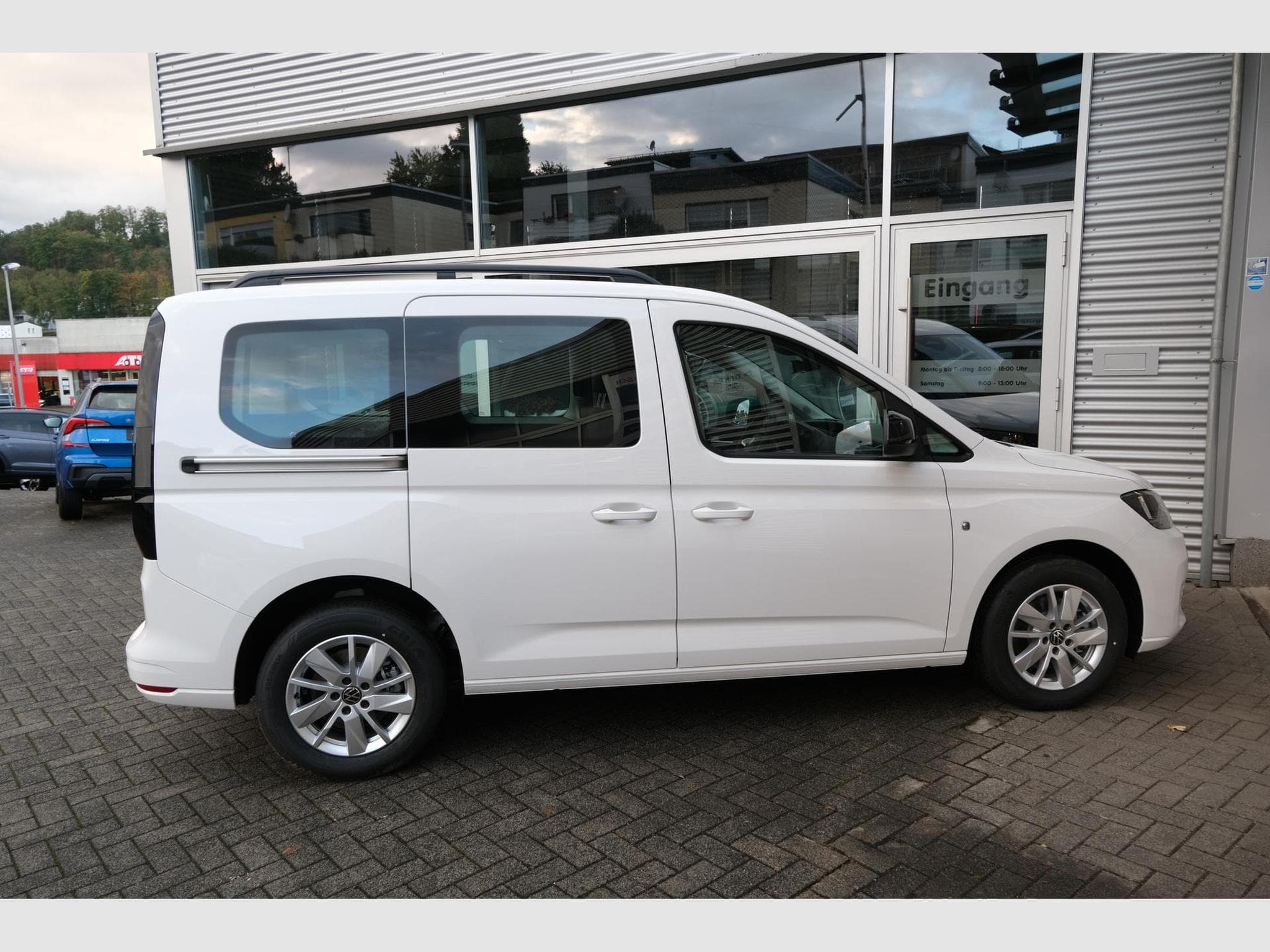 VW Caddy eHybrid Life Anhängerkupplung (2026) - Foto 6