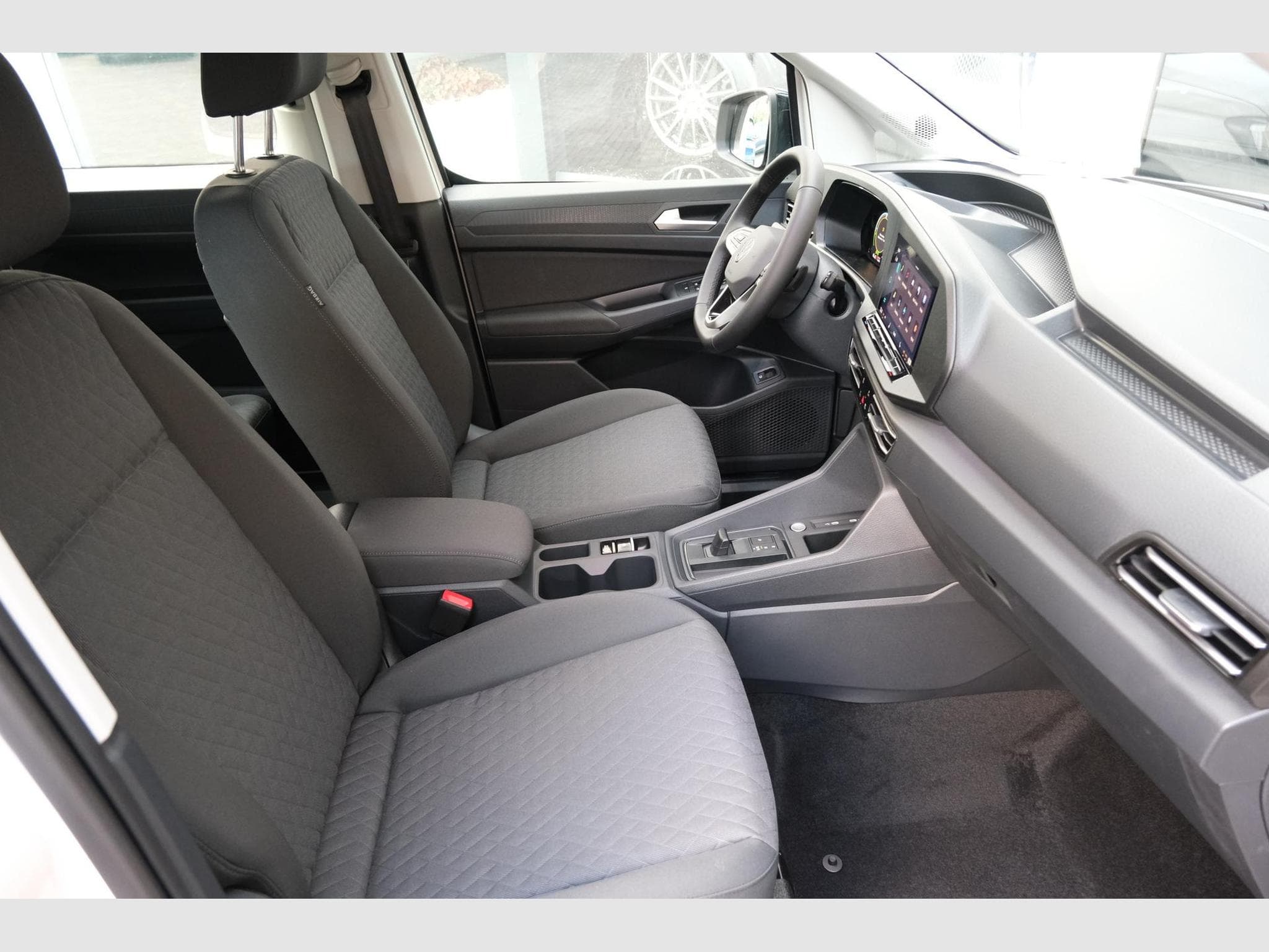 VW Caddy eHybrid Life Anhängerkupplung (2026) - Foto 7