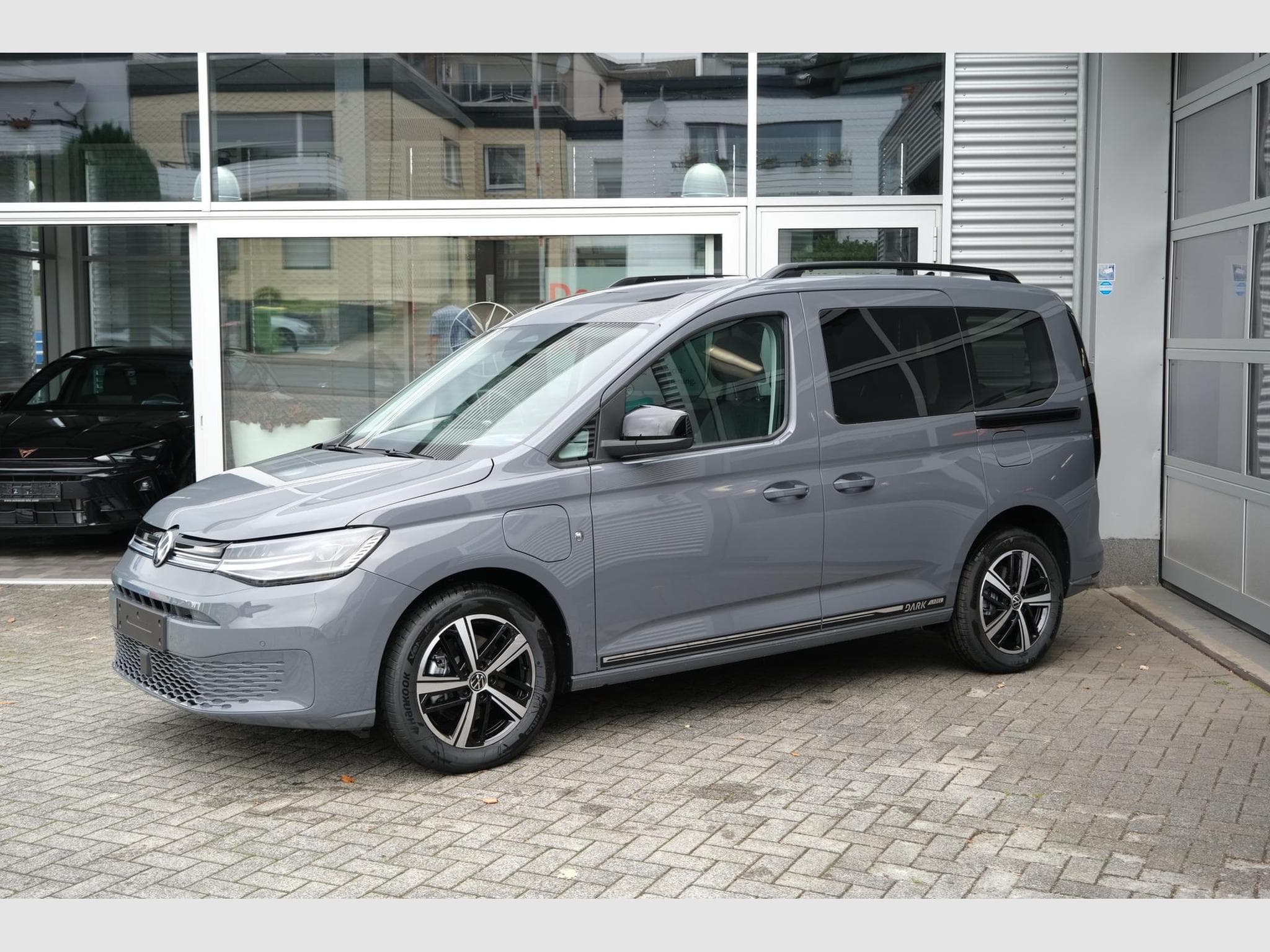 VW Caddy eHybrid Dark Label (2026) - Foto 16