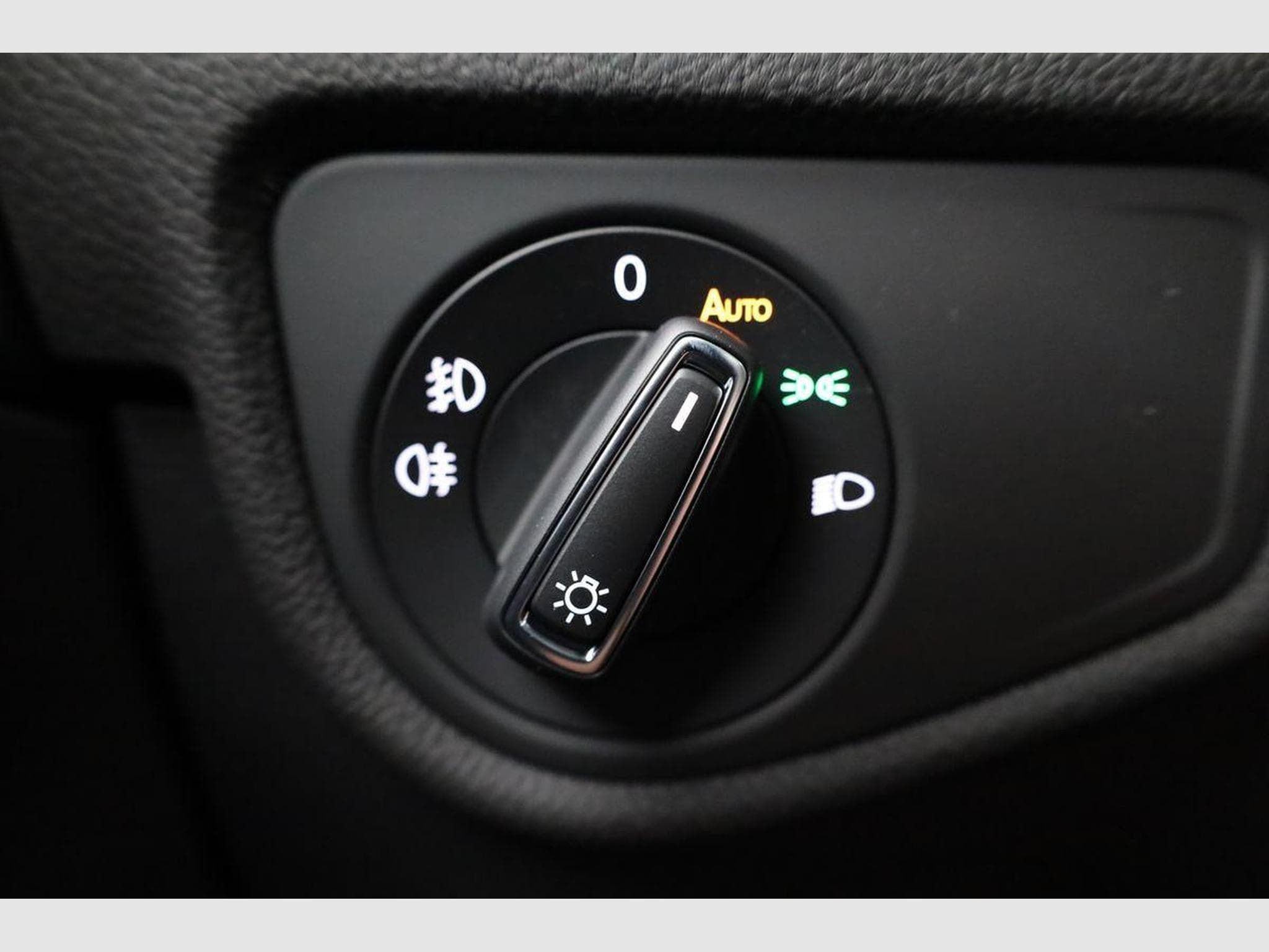 VW Touran Comfortline BMT/Start-Stopp (2026) - Foto 8
