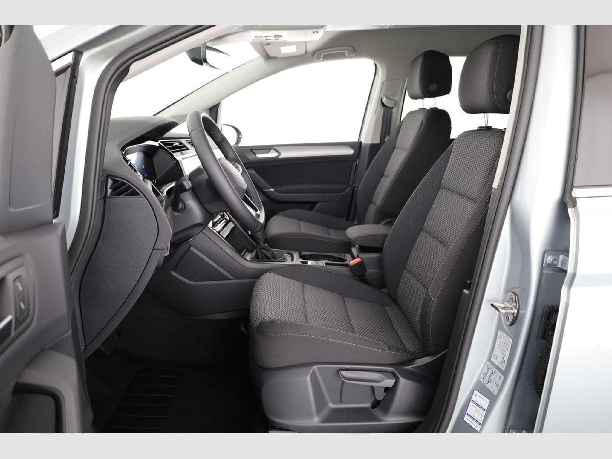 VW Touran Comfortline BMT/Start-Stopp (2026) - Foto 9