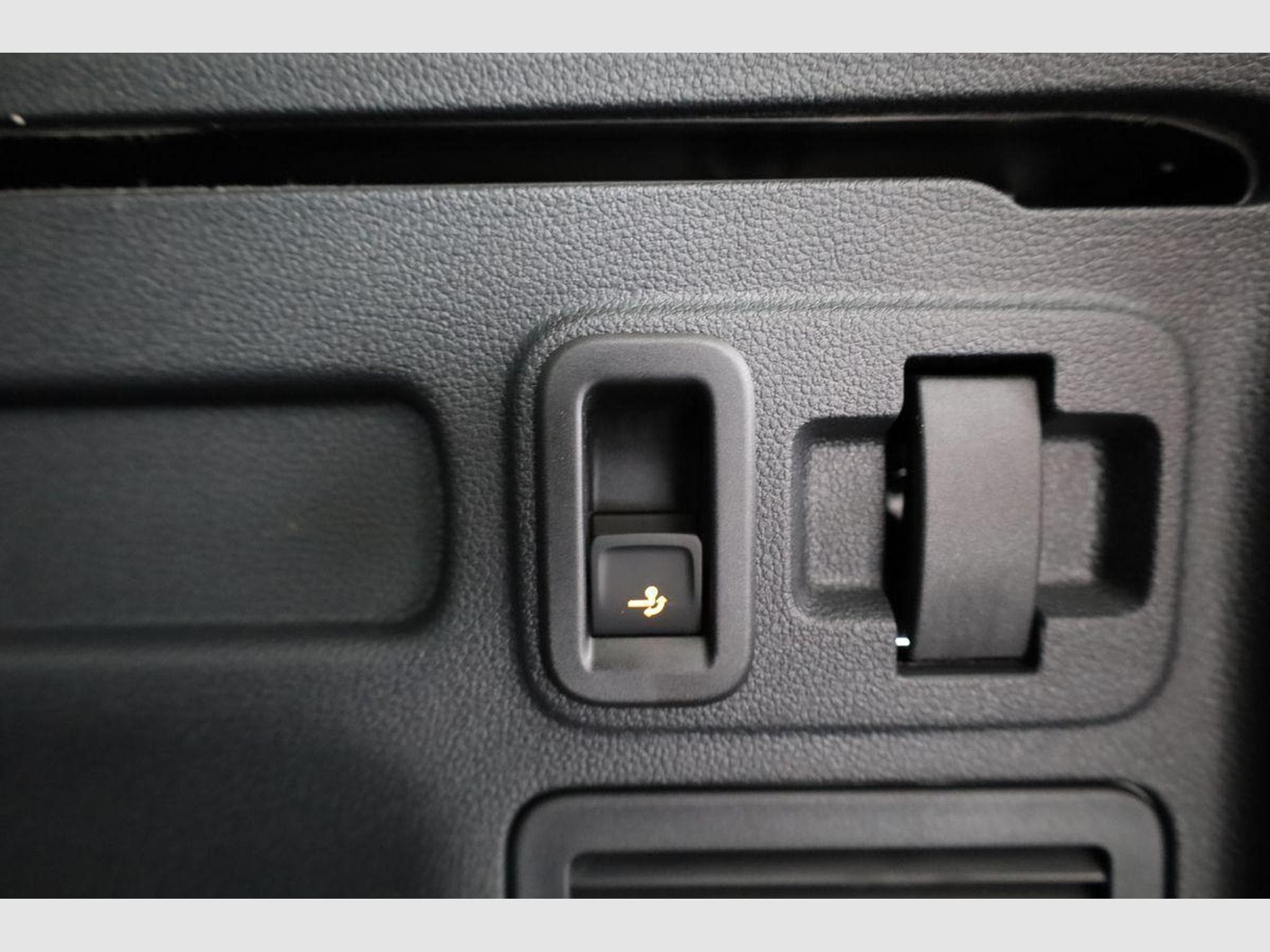VW Touran Comfortline BMT/Start-Stopp (2026) - Foto 13