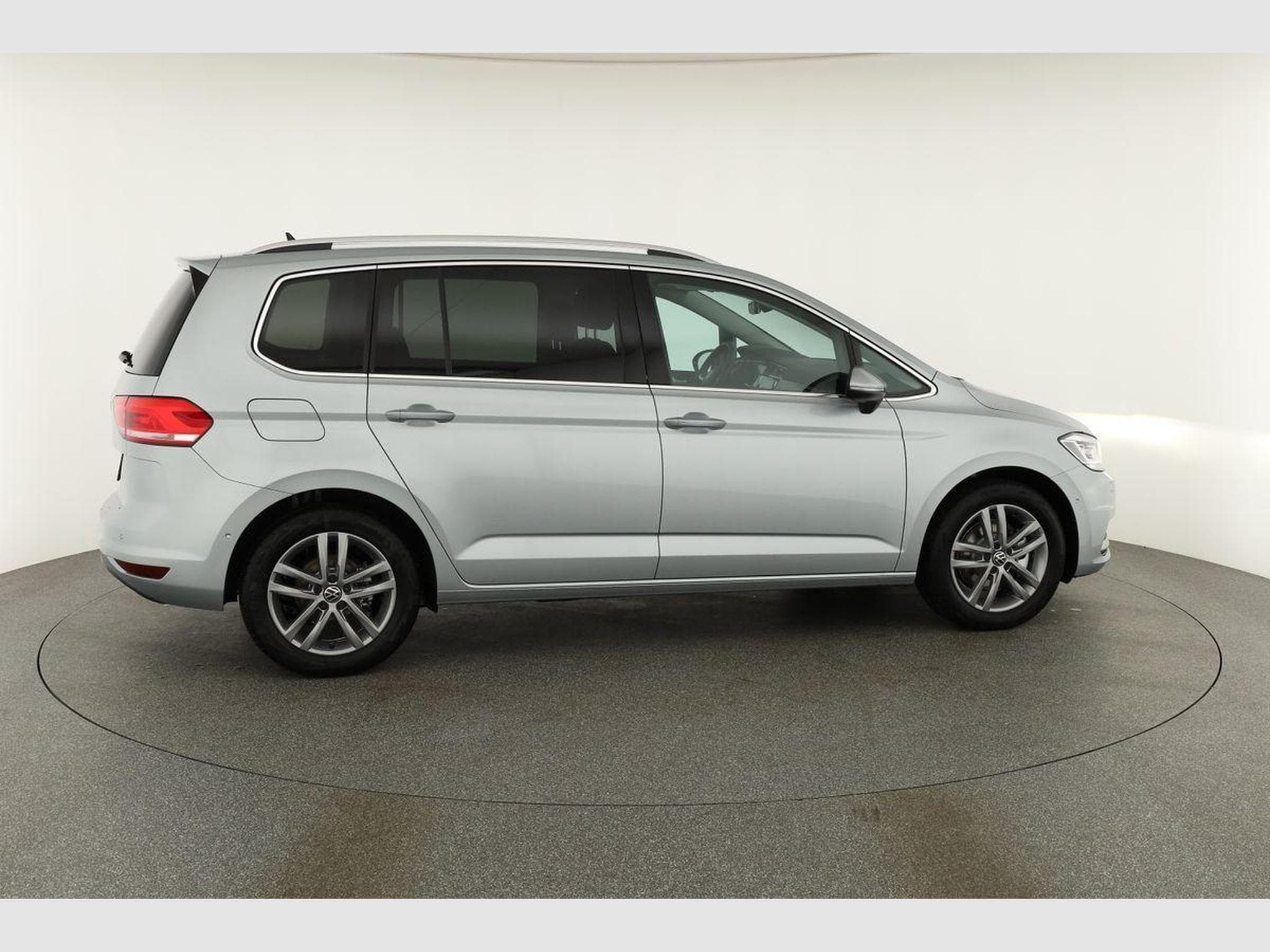 VW Touran Comfortline BMT/Start-Stopp (2026) - Foto 21