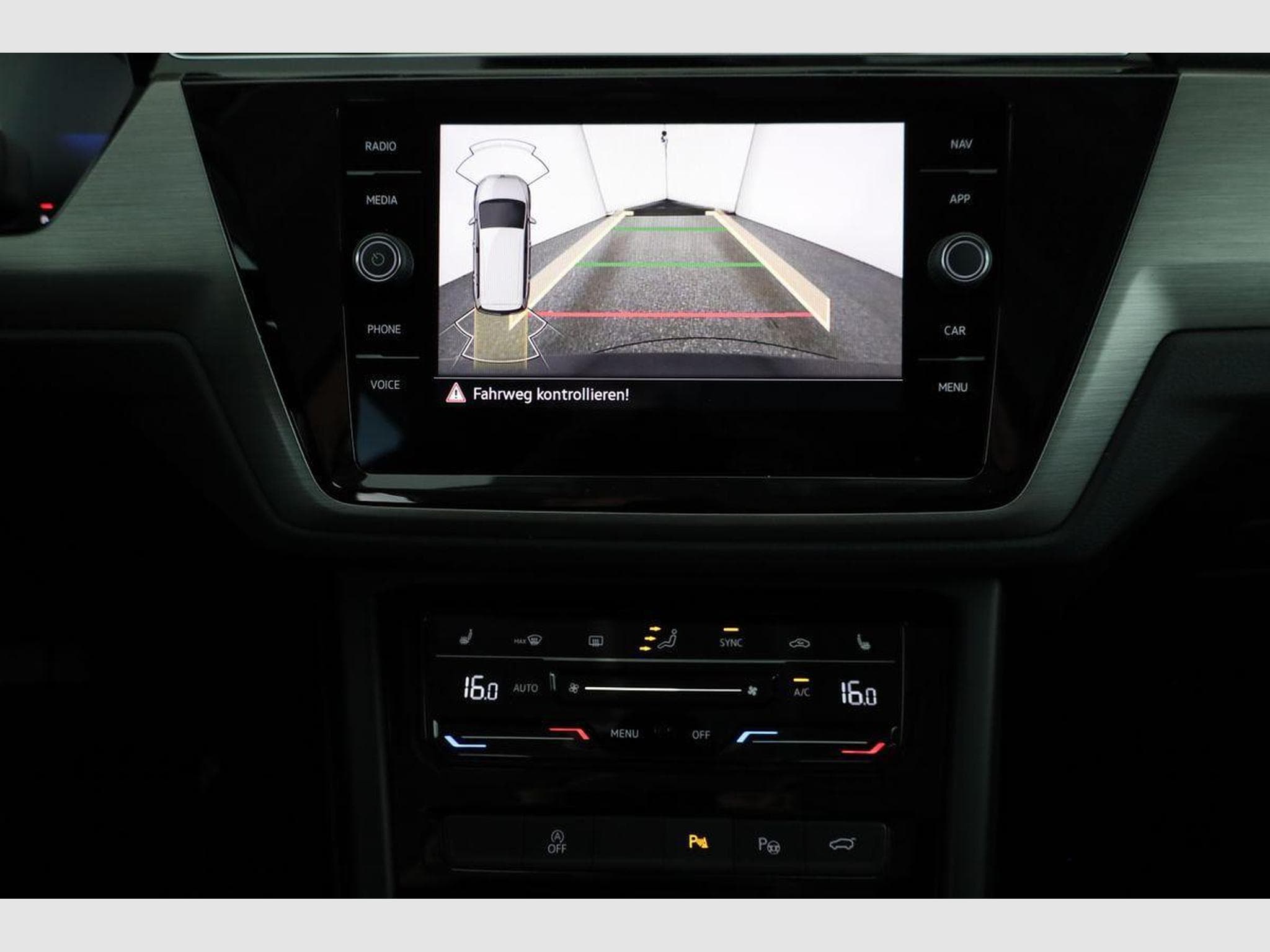 VW Touran Comfortline BMT/Start-Stopp (2026) - Foto 6