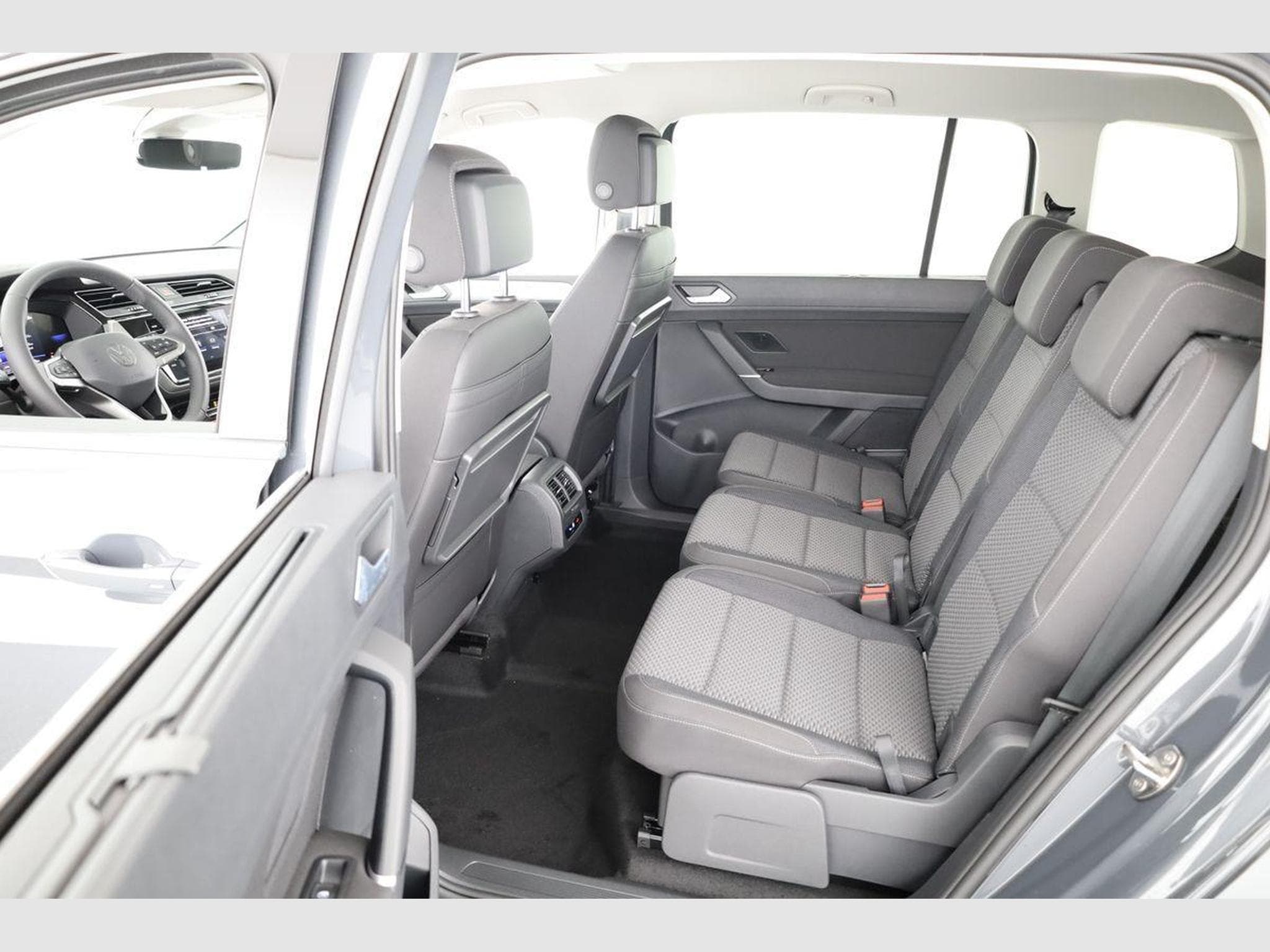VW Touran Comfortline BMT/Start-Stopp (2026) - Foto 10