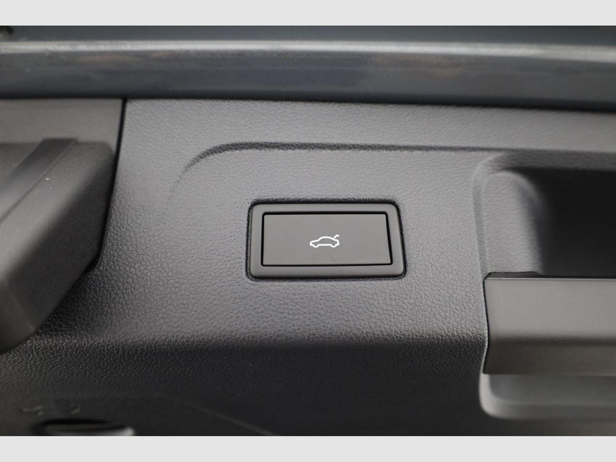 VW Touran Comfortline BMT/Start-Stopp (2026) - Foto 14