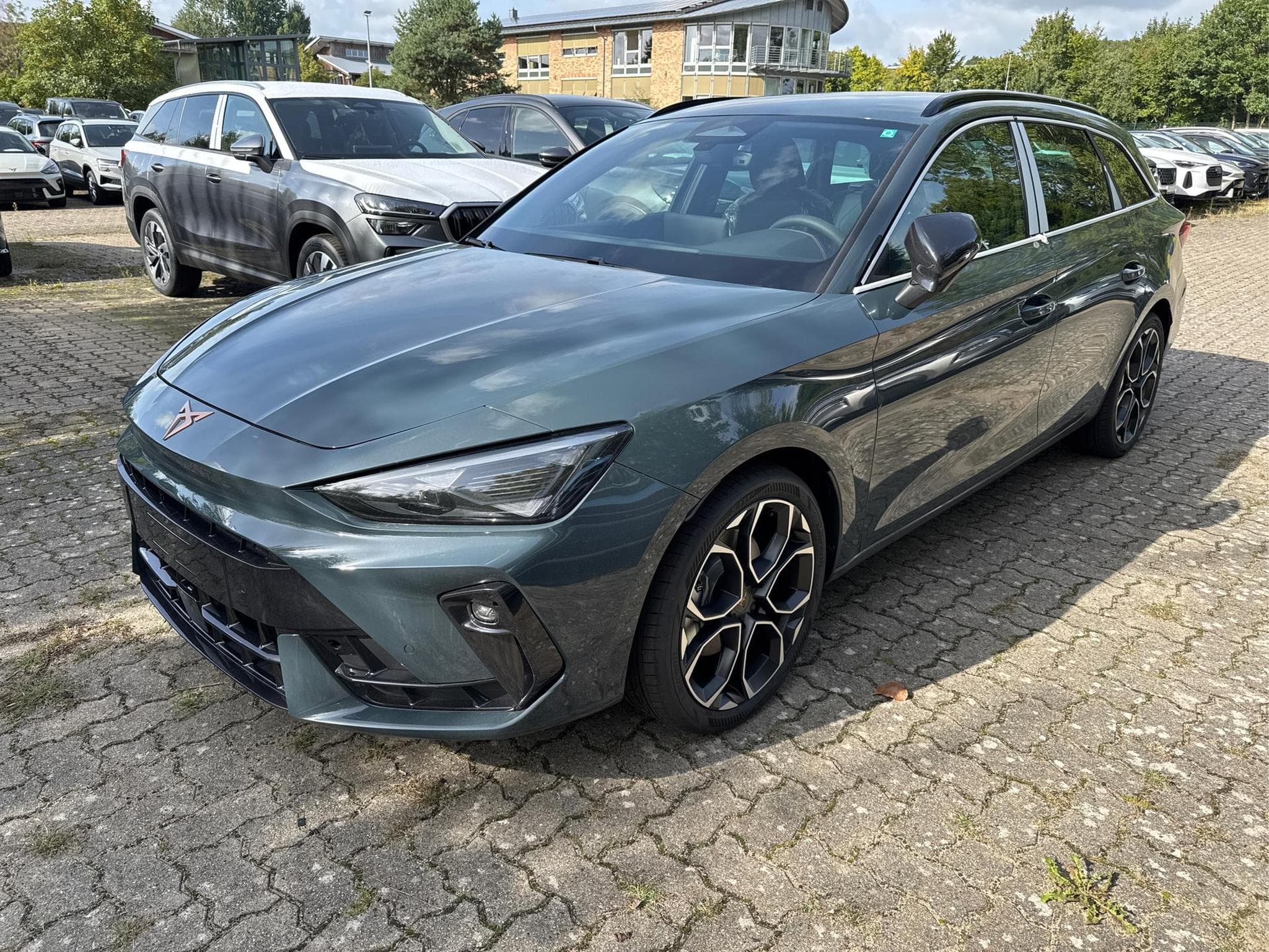Cupra Leon Leon Sportstourer (2026) - Foto 1