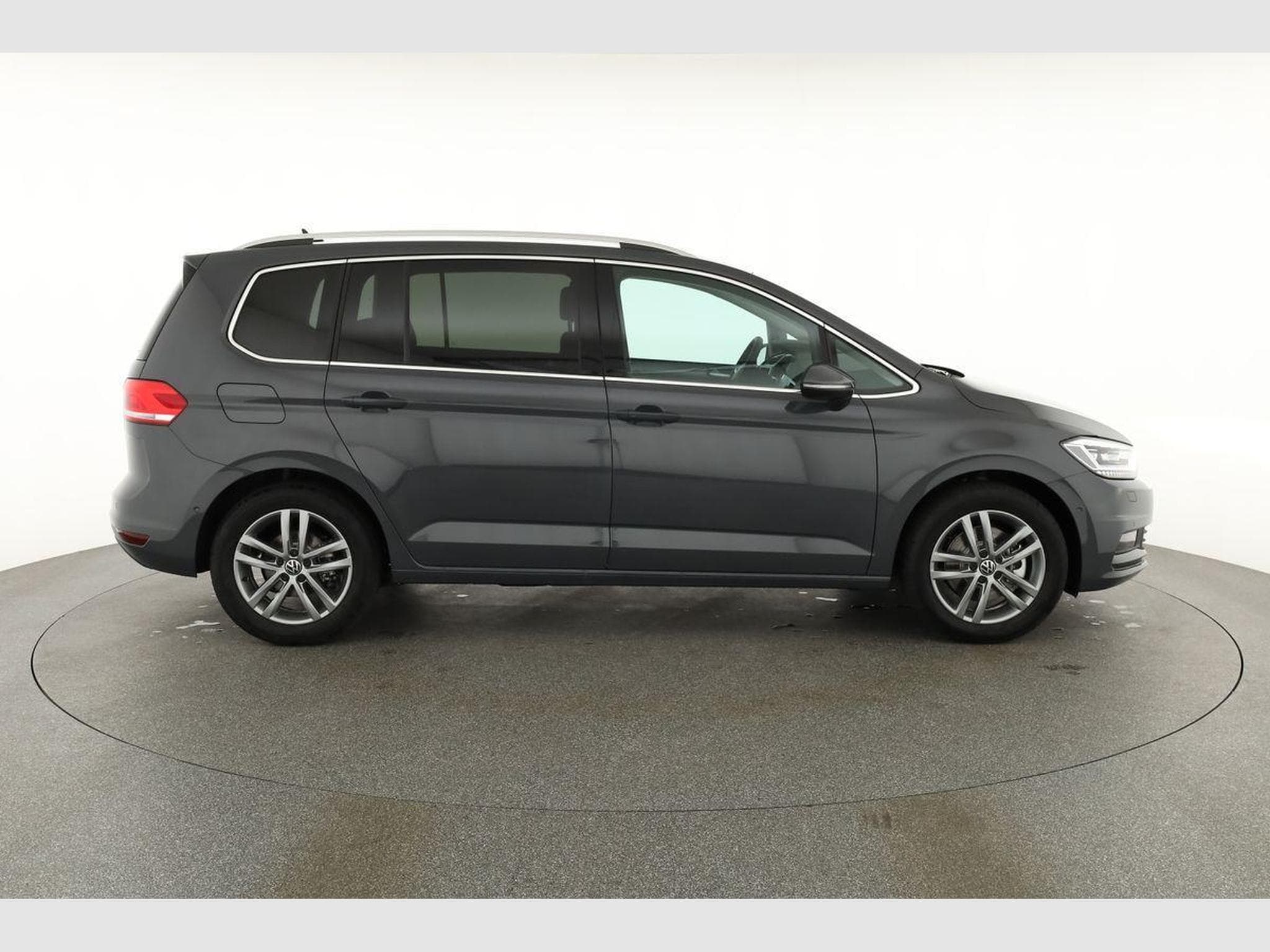 VW Touran Comfortline BMT/Start-Stopp (2026) - Foto 22
