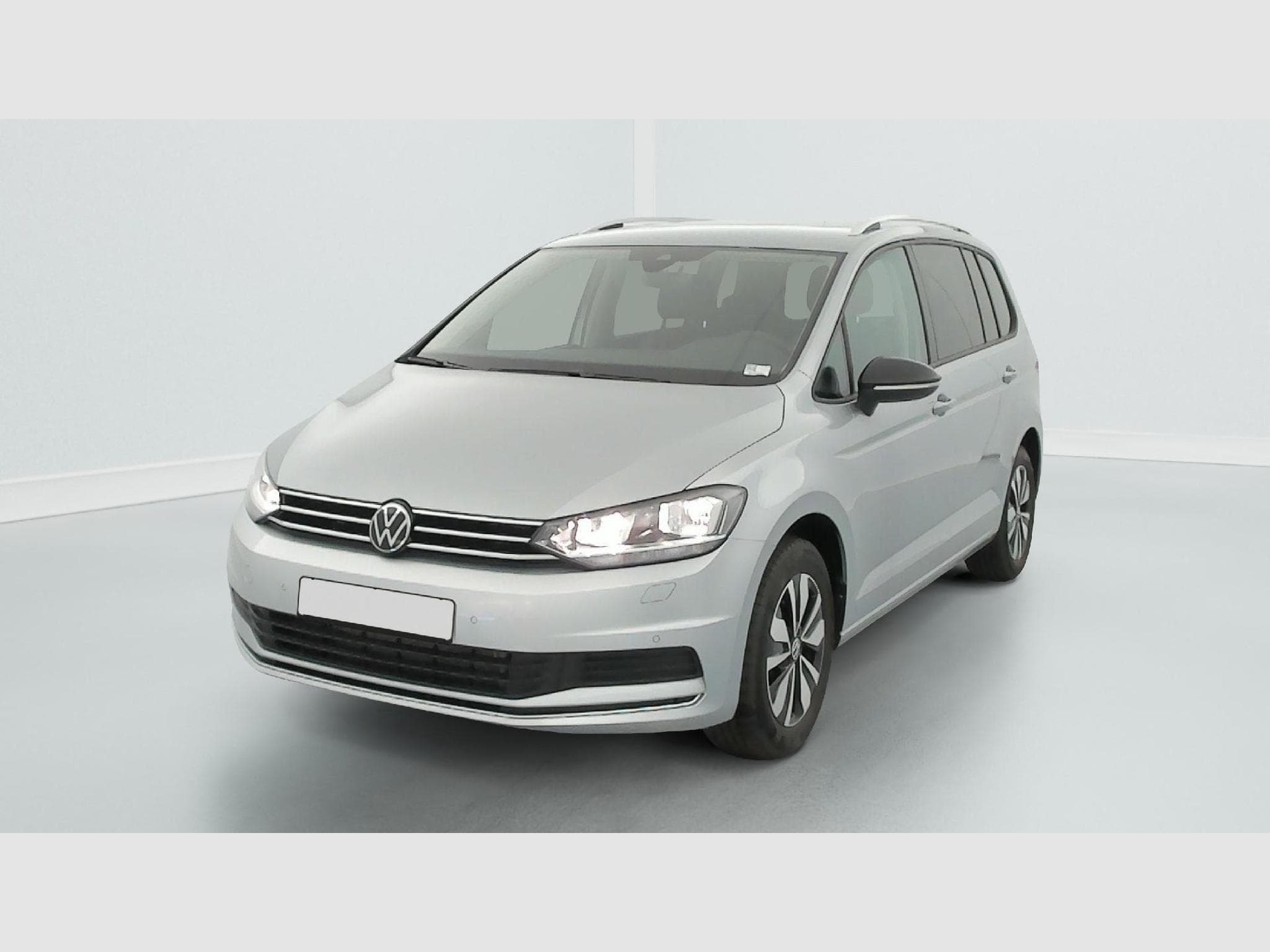 VW Touran Life Plus 7pl (2025) - Photo 3