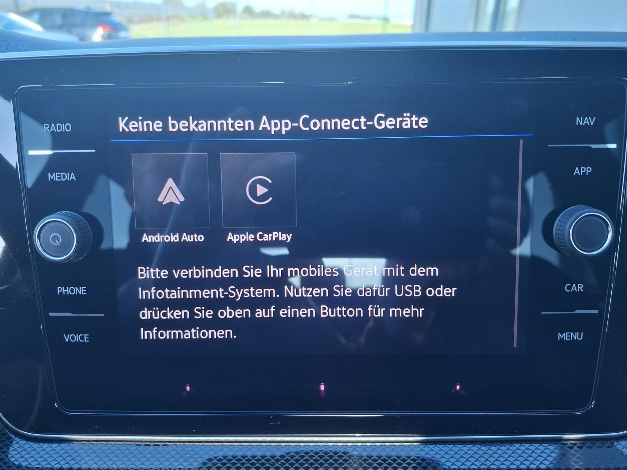 VW T-Cross R-Line Limited (2026) - Foto 8