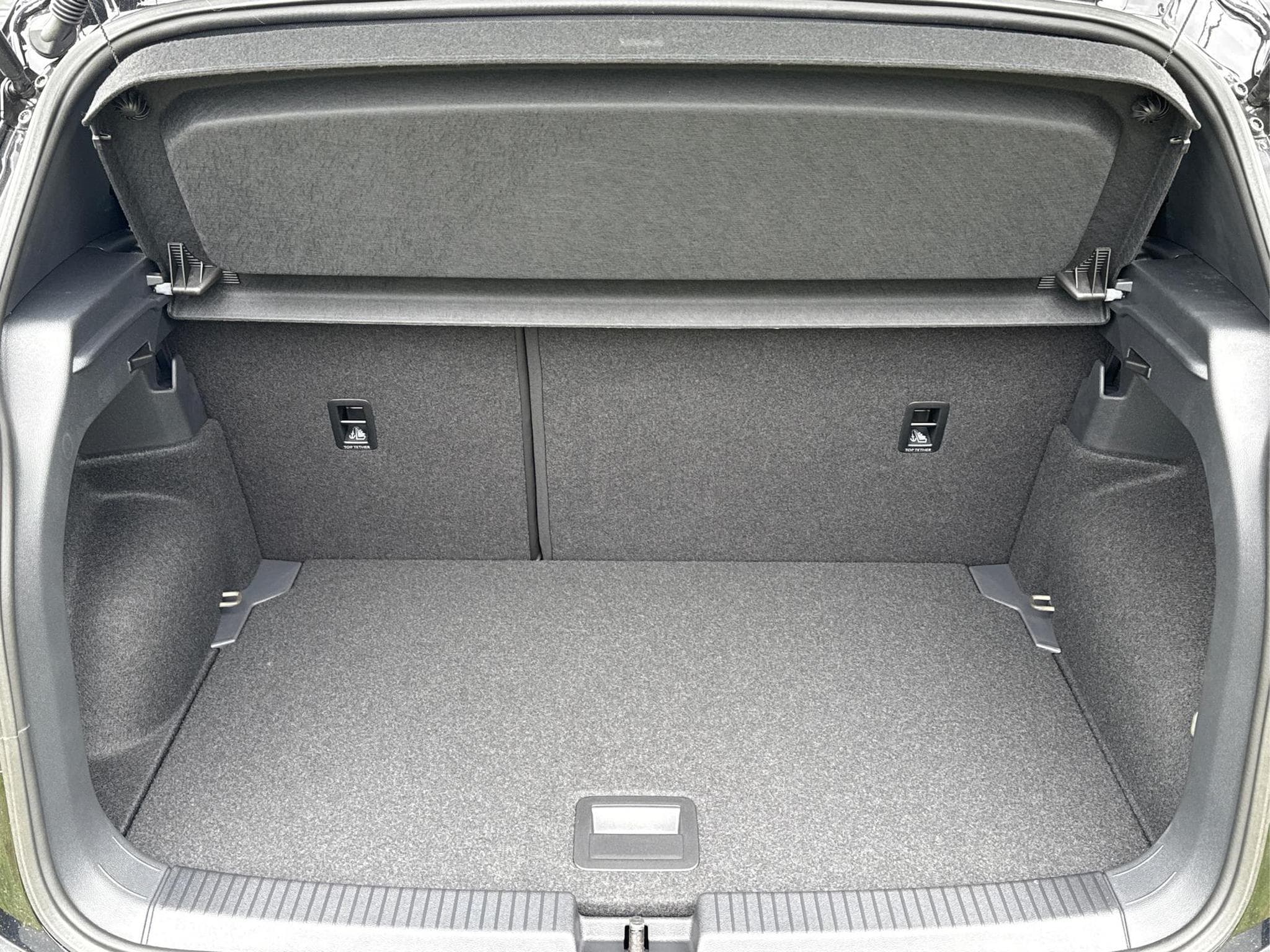 VW T-Cross R-Line Limited (2026) - Photo 8