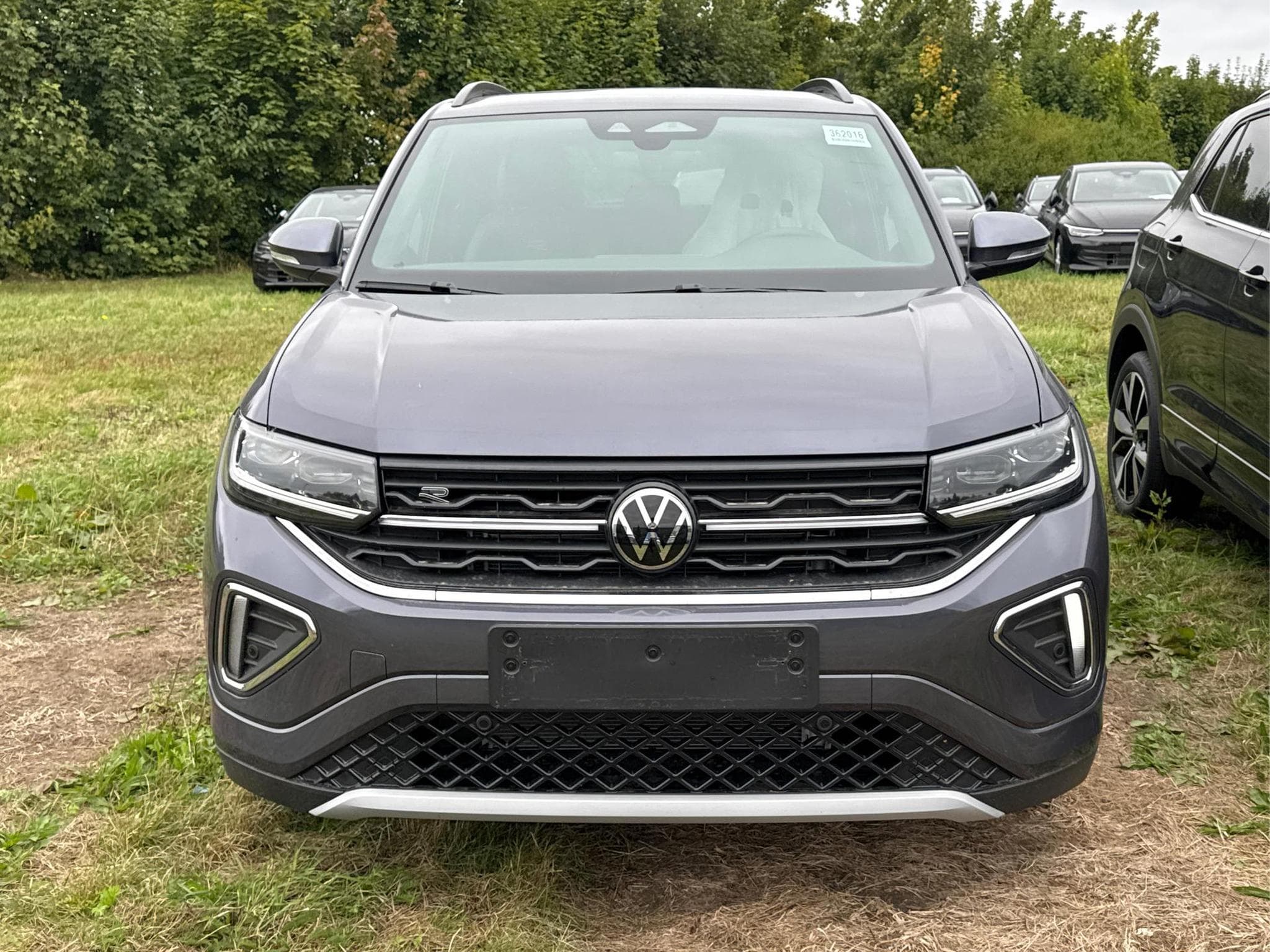 VW T-Cross R-Line Limited (2026) - Photo 2