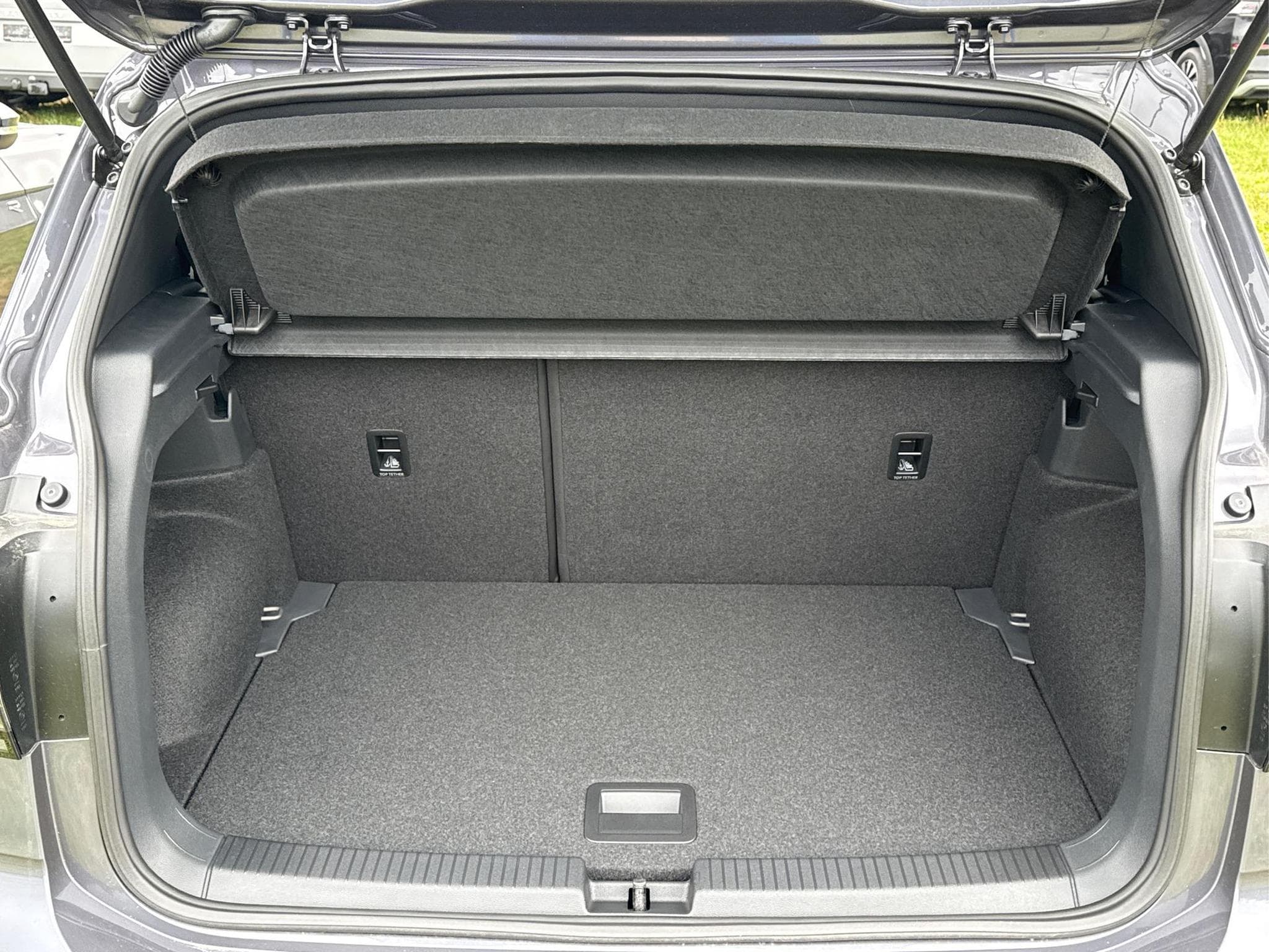 VW T-Cross R-Line Limited (2026) - Photo 7