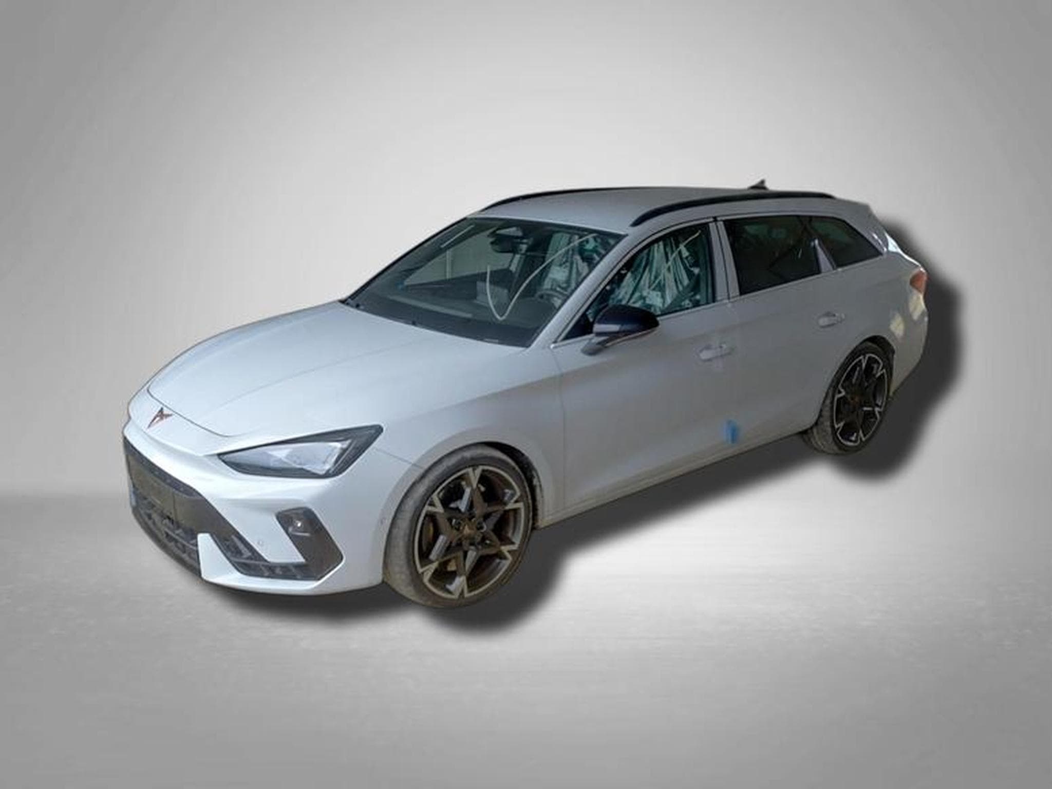 Cupra Leon VZ 2.0 TSI (2026) - Photo 1