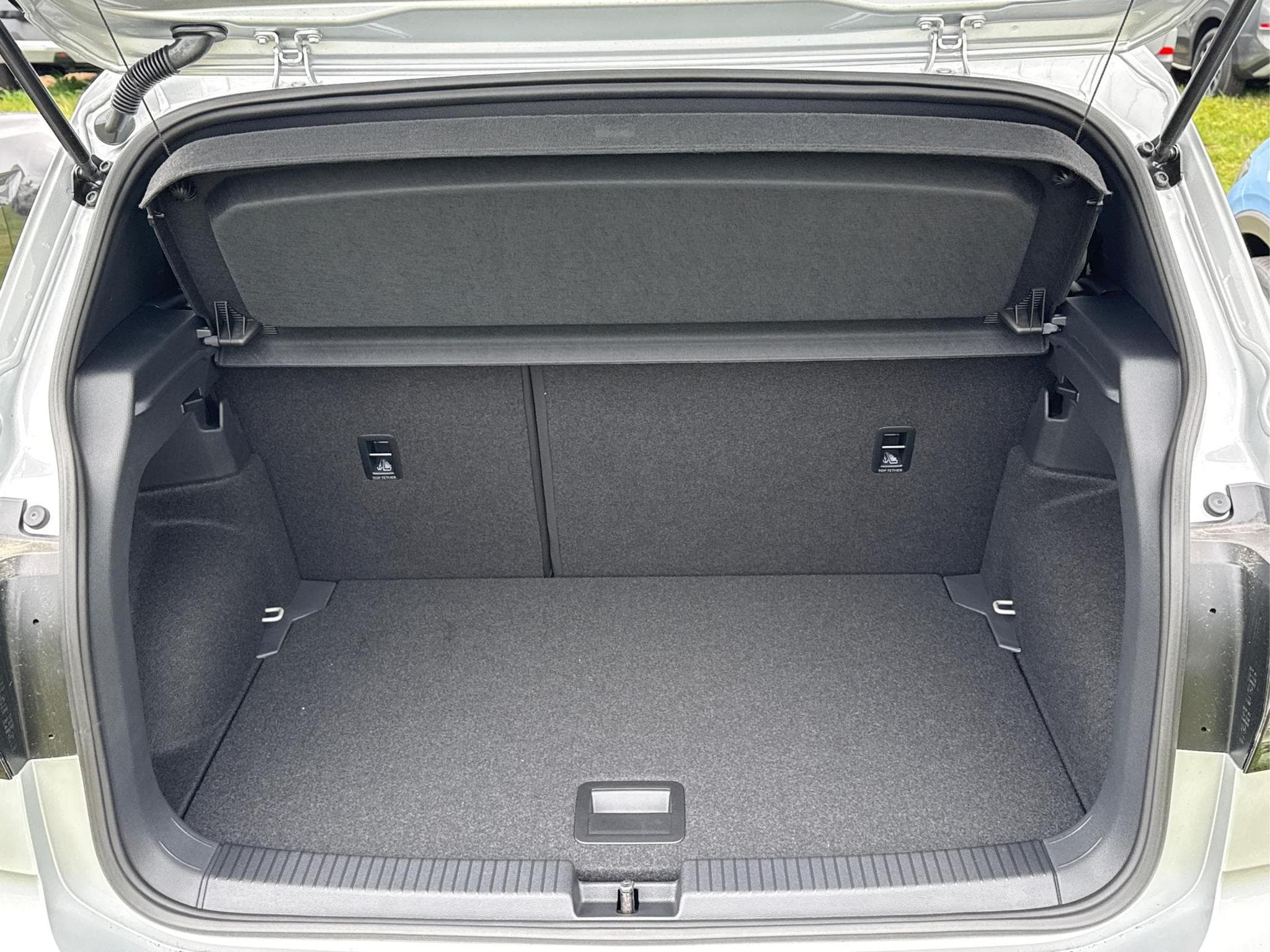 VW T-Cross R-Line Limited (2026) - Photo 8