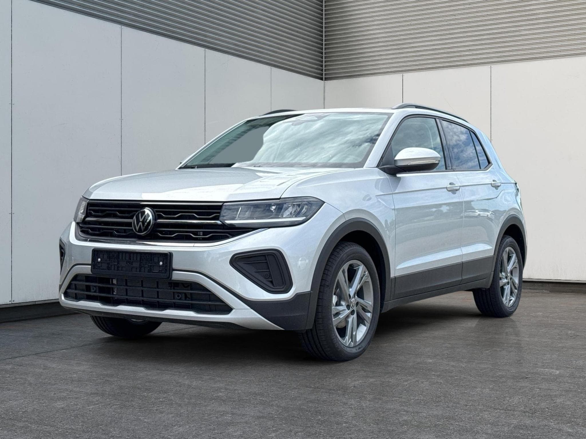 VW T-Cross Limited (2026) - Photo 1