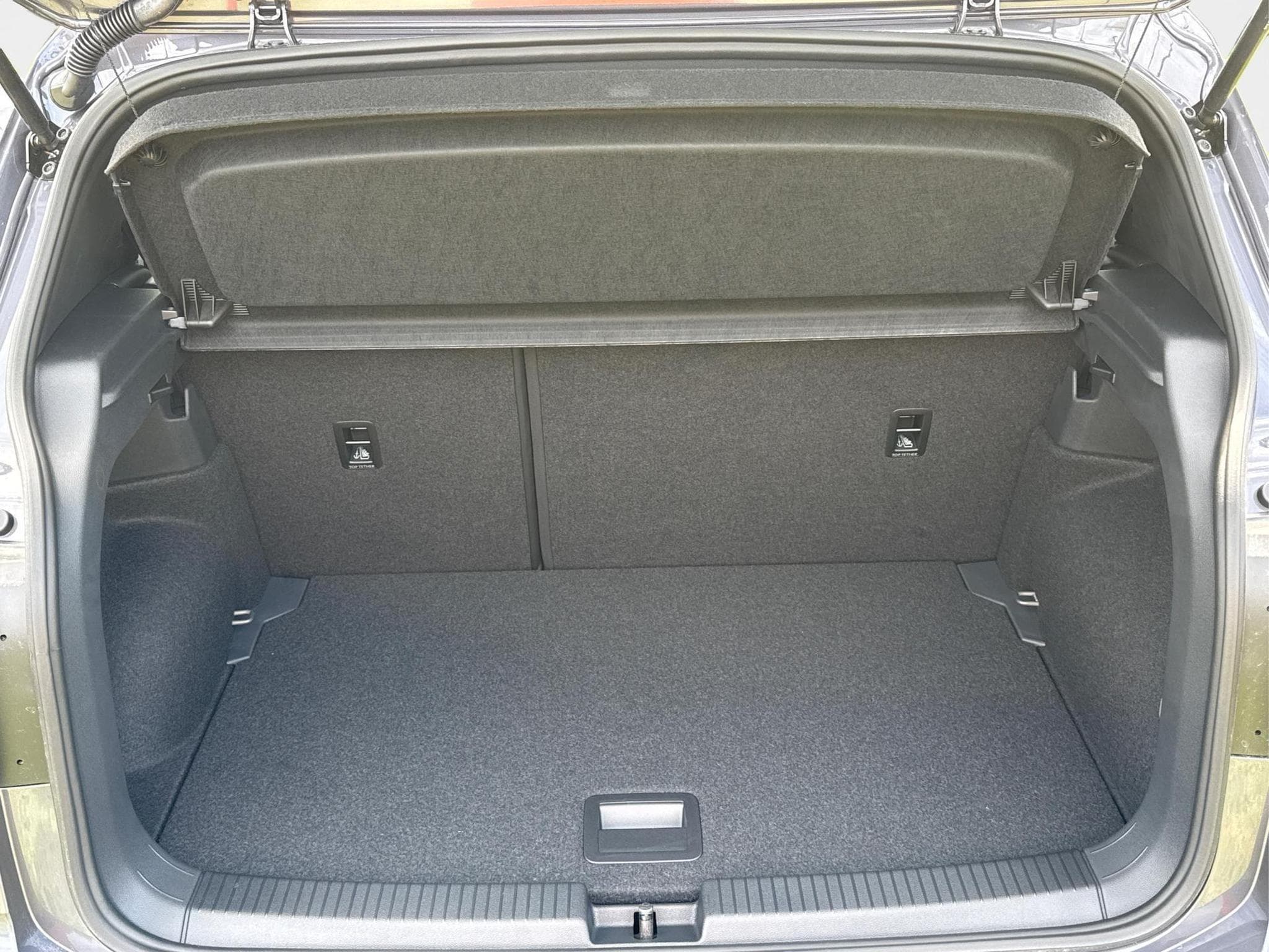 VW T-Cross R-Line Limited (2026) - Photo 9