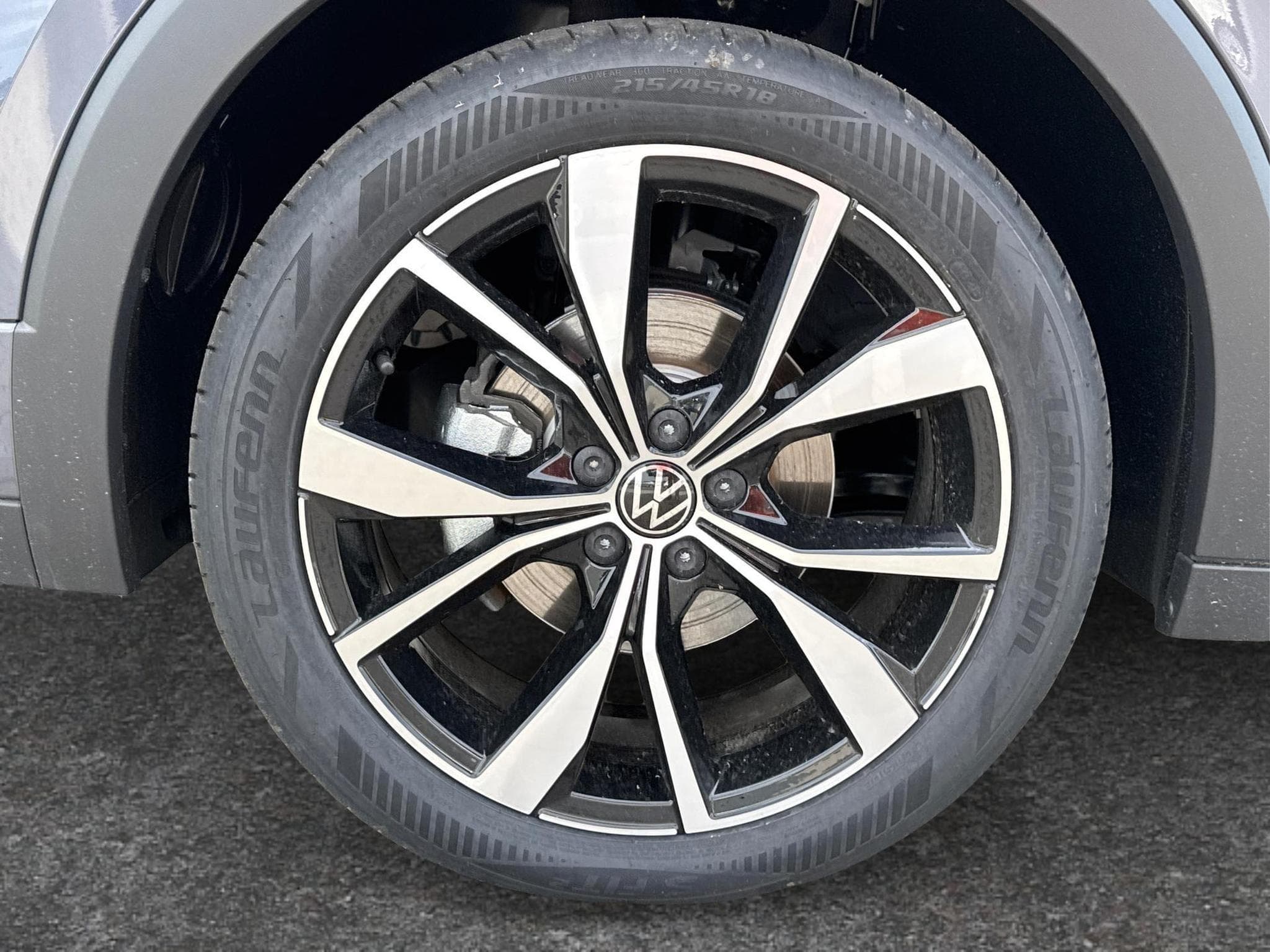 VW T-Cross R-Line Limited (2026) - Photo 10