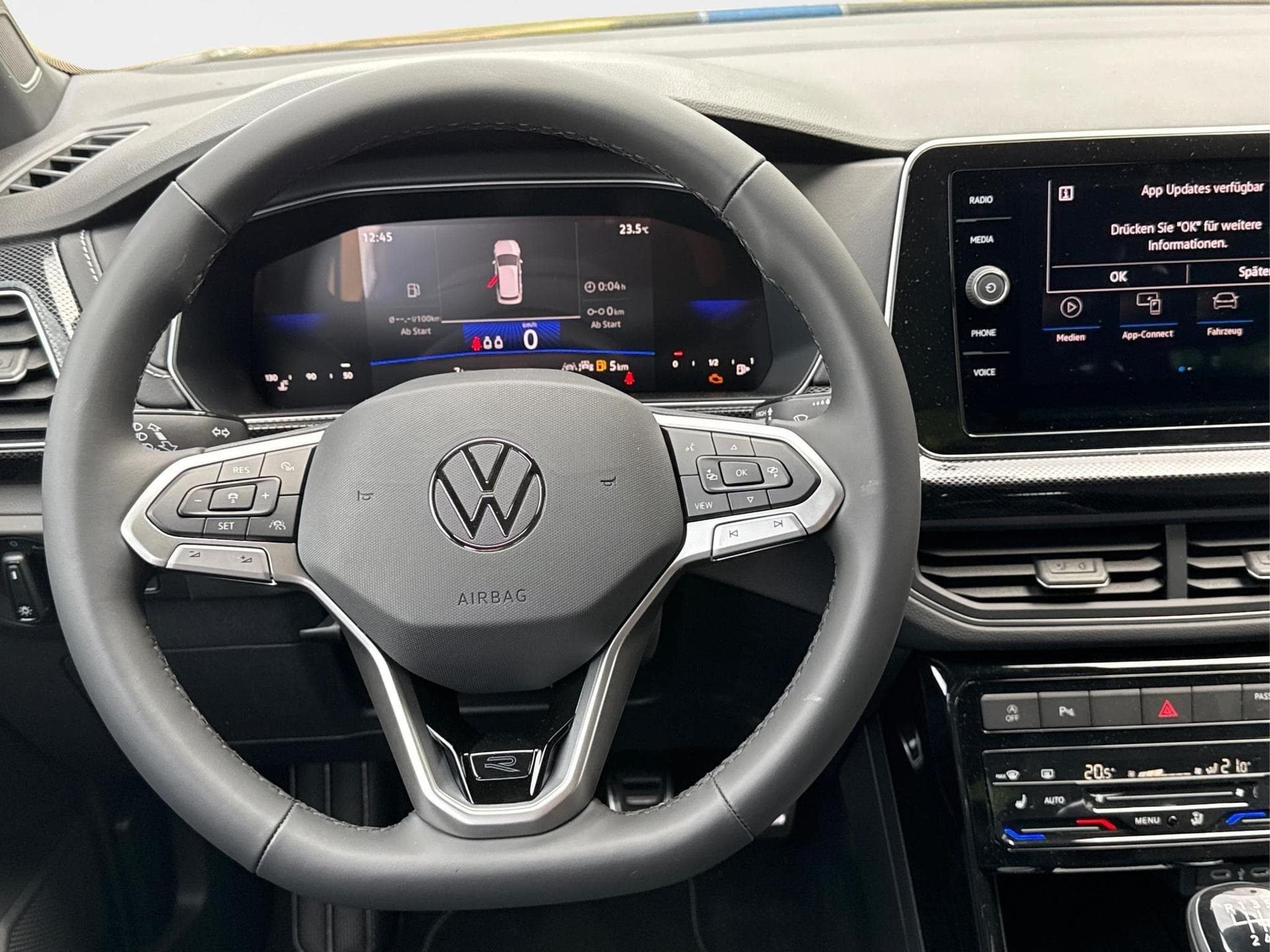 VW T-Cross R-Line Limited (2026) - Photo 13