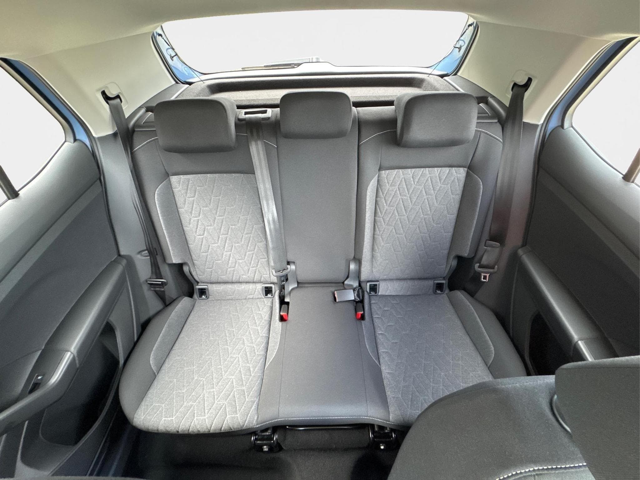 VW T-Cross Limited (2026) - Photo 24