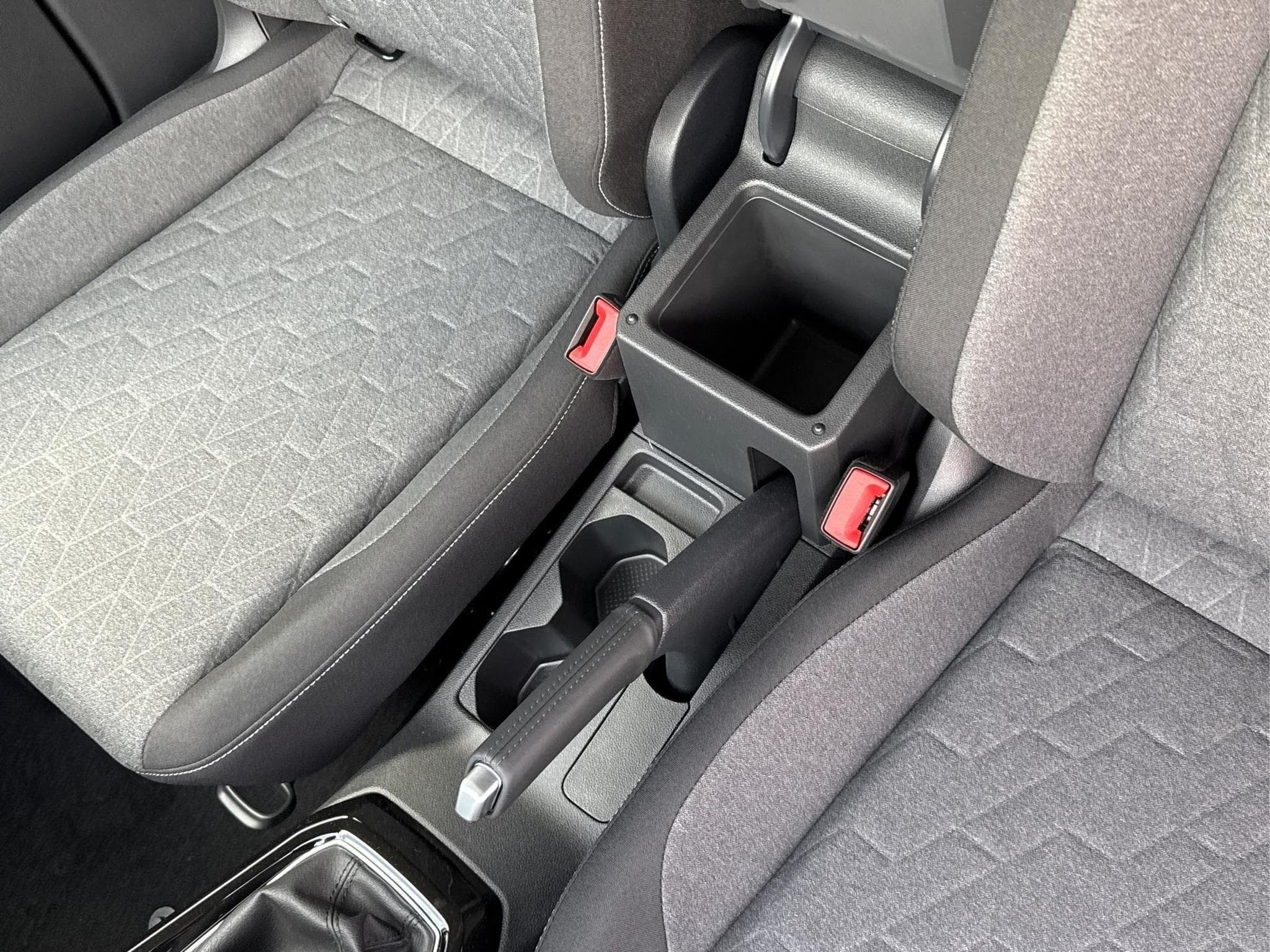 VW T-Cross Limited (2026) - Photo 15