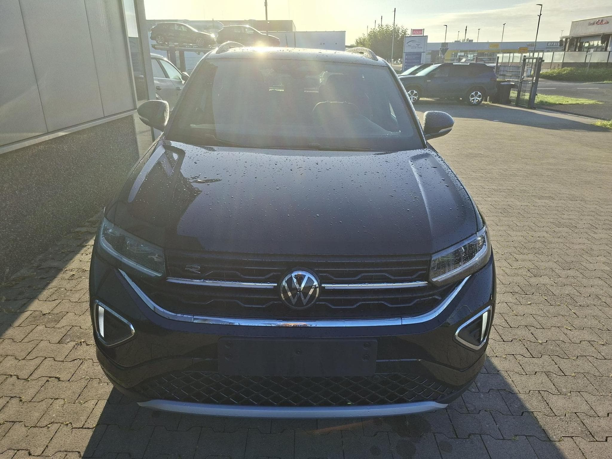 VW T-Cross R-Line Limited (2026) - Photo 3