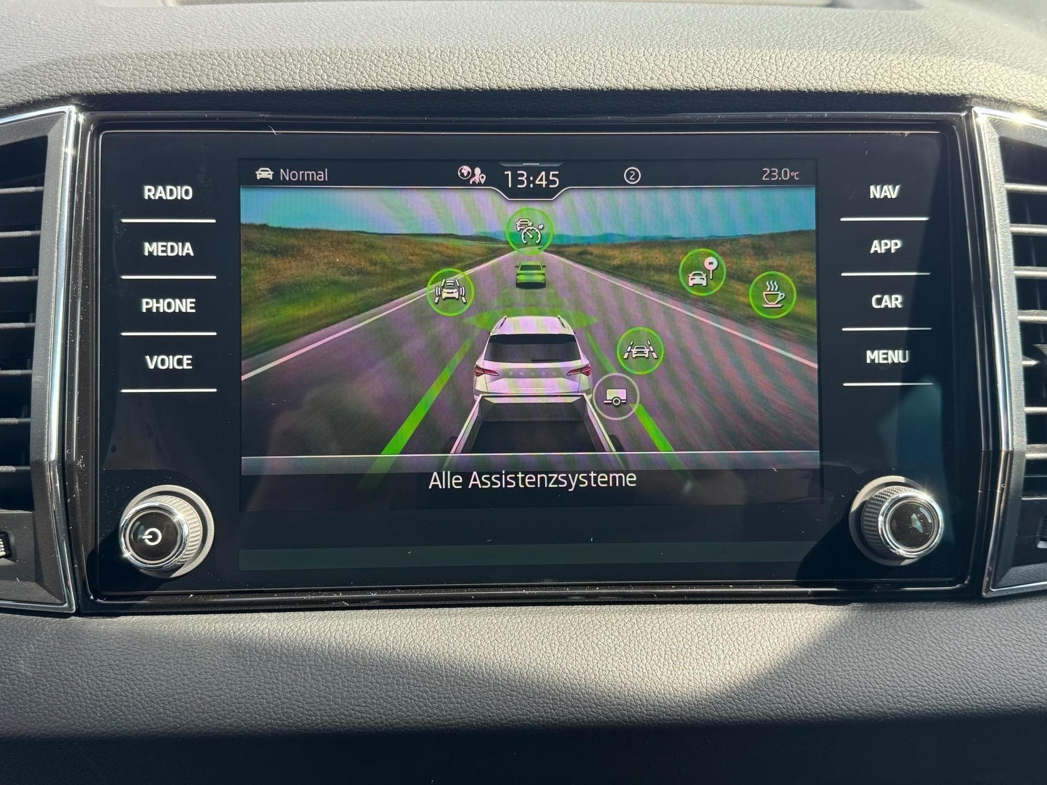 Skoda Karoq Extra Plus (2026) - Photo 19