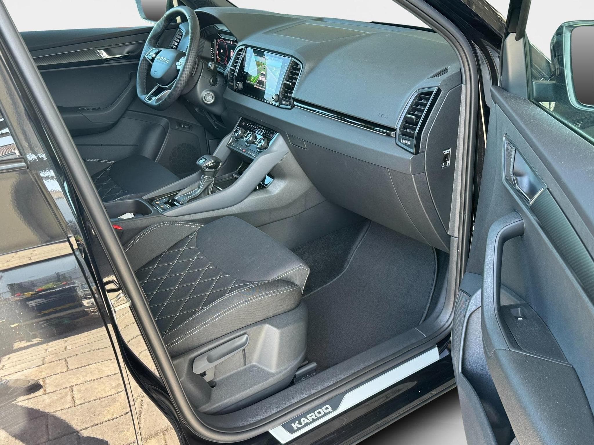 Skoda Karoq Sportline (2026) - Photo 8