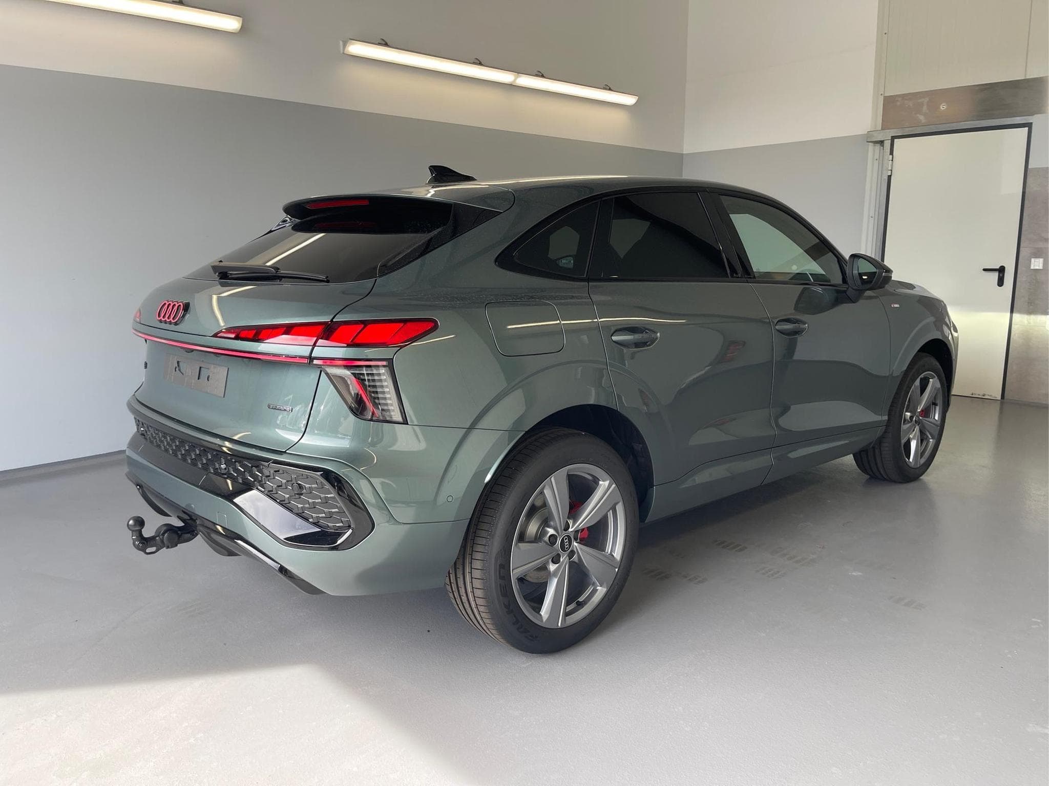 Audi Q3 Sportback NEU (2026) - Photo 4