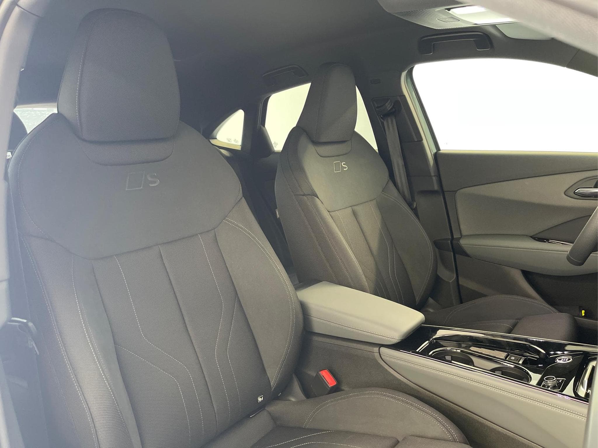 Audi Q3 Sportback NEU (2026) - Photo 14