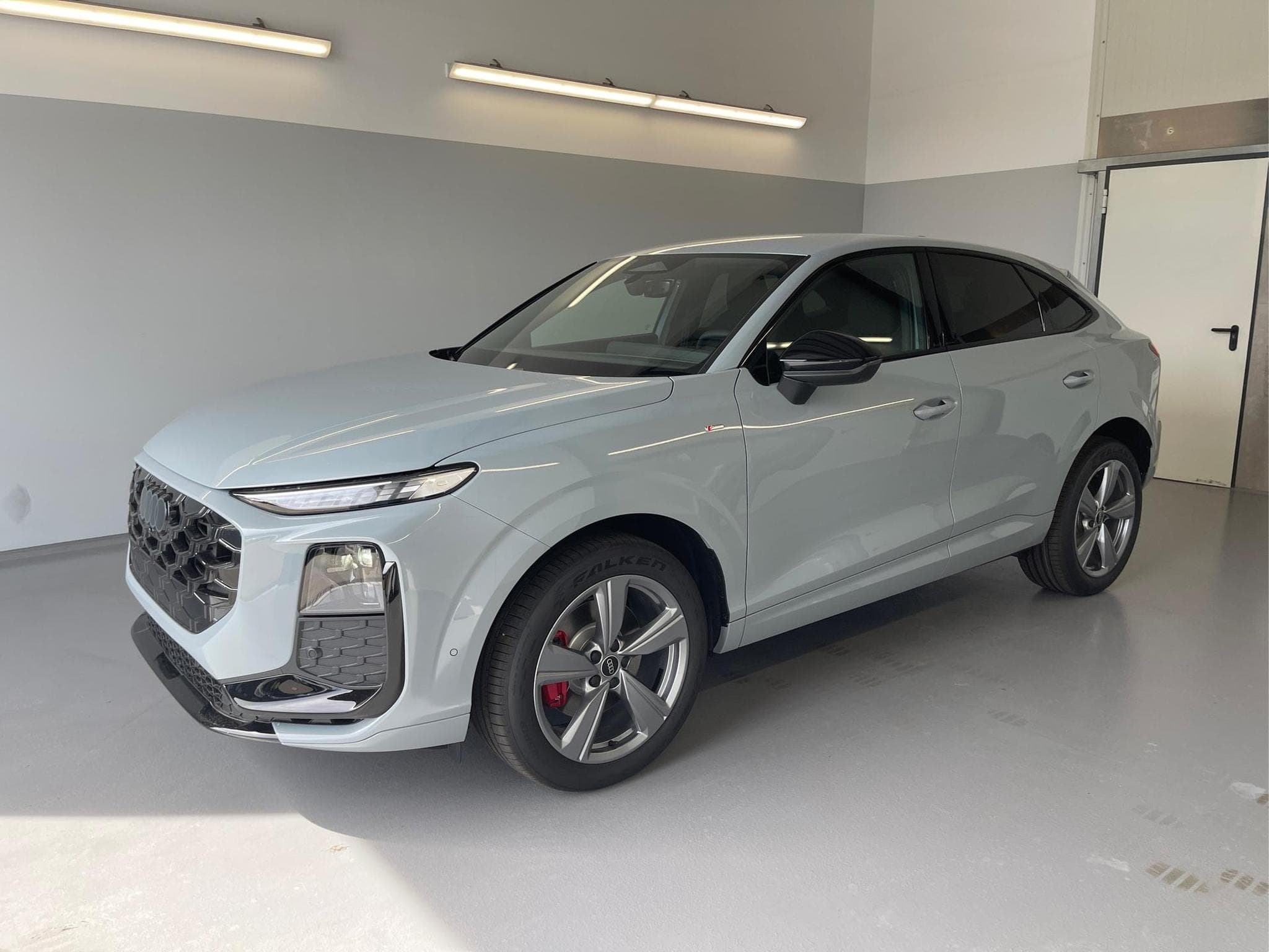 Audi Q3 Sportback NEU (2026) - Photo 1