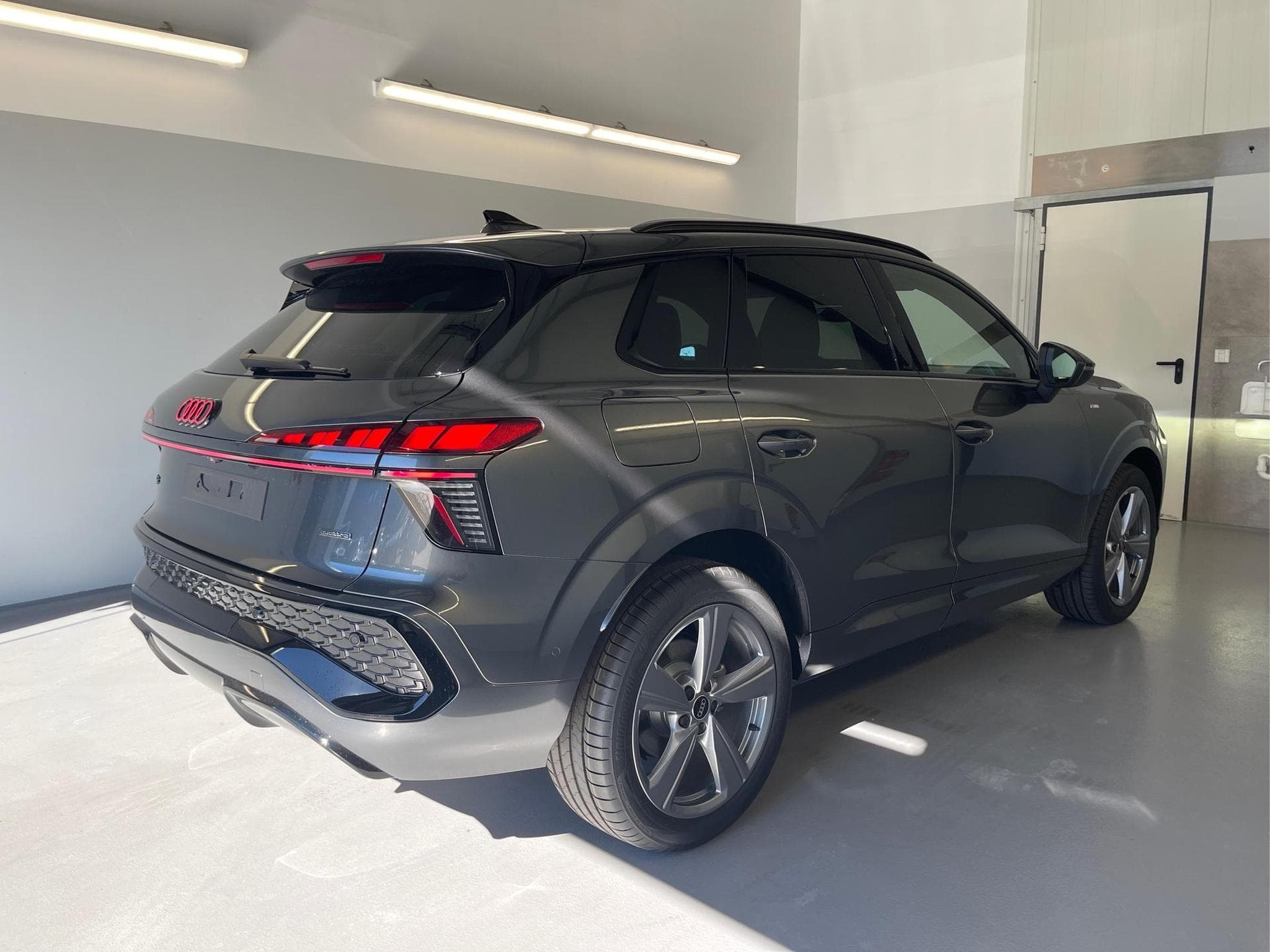 Audi Q3 NEU (2026) - Photo 4