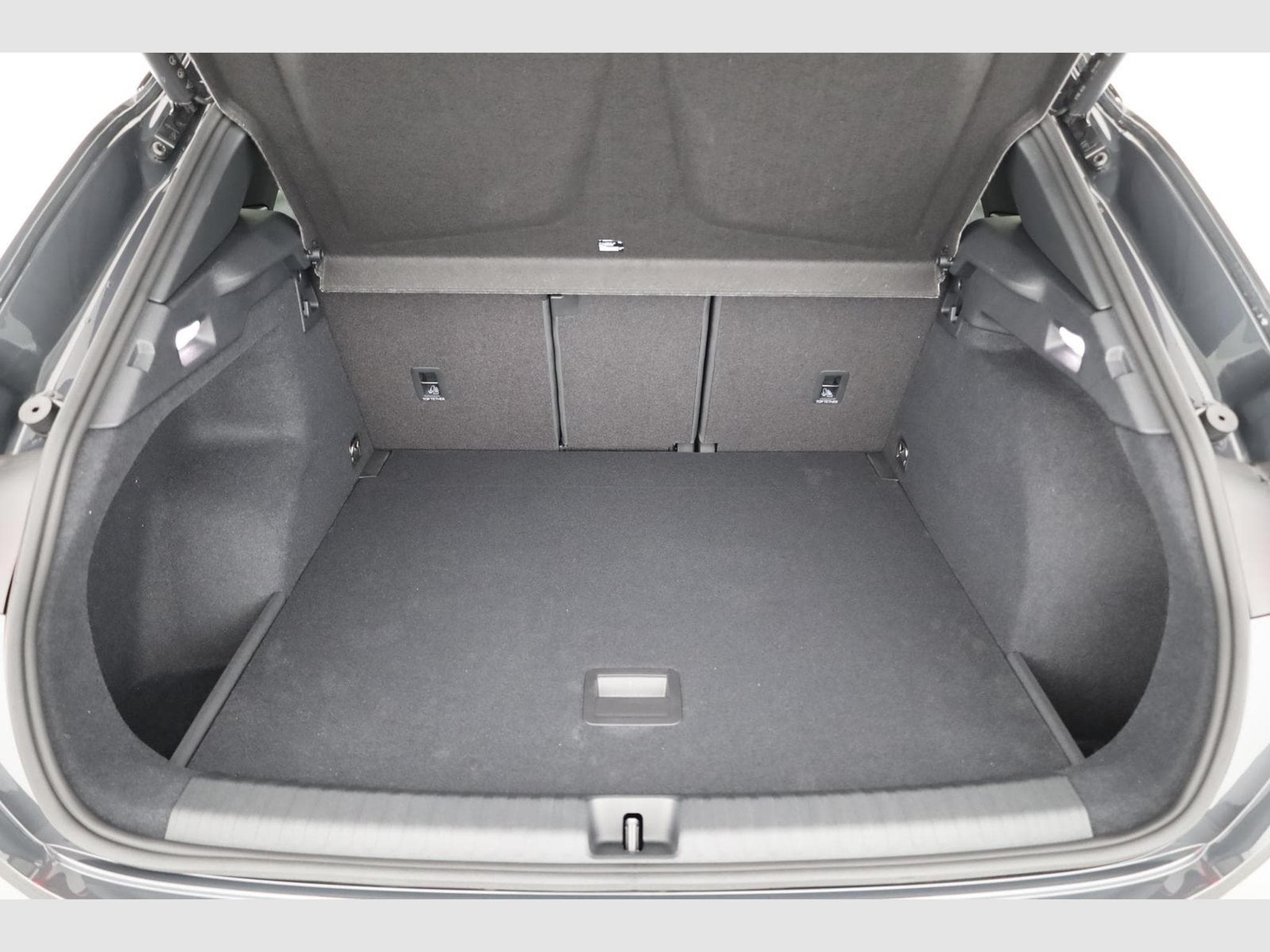 Cupra Terramar 1.5 eTSI 110 kW (2026) - Photo 12