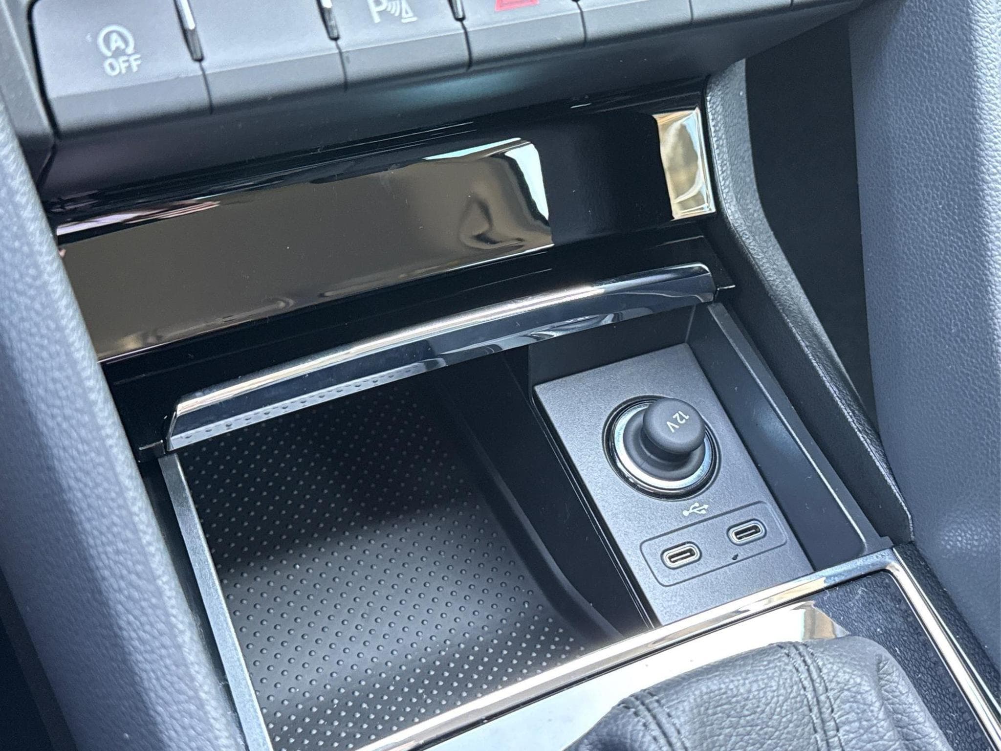 Skoda Karoq Selection (2026) - Photo 22