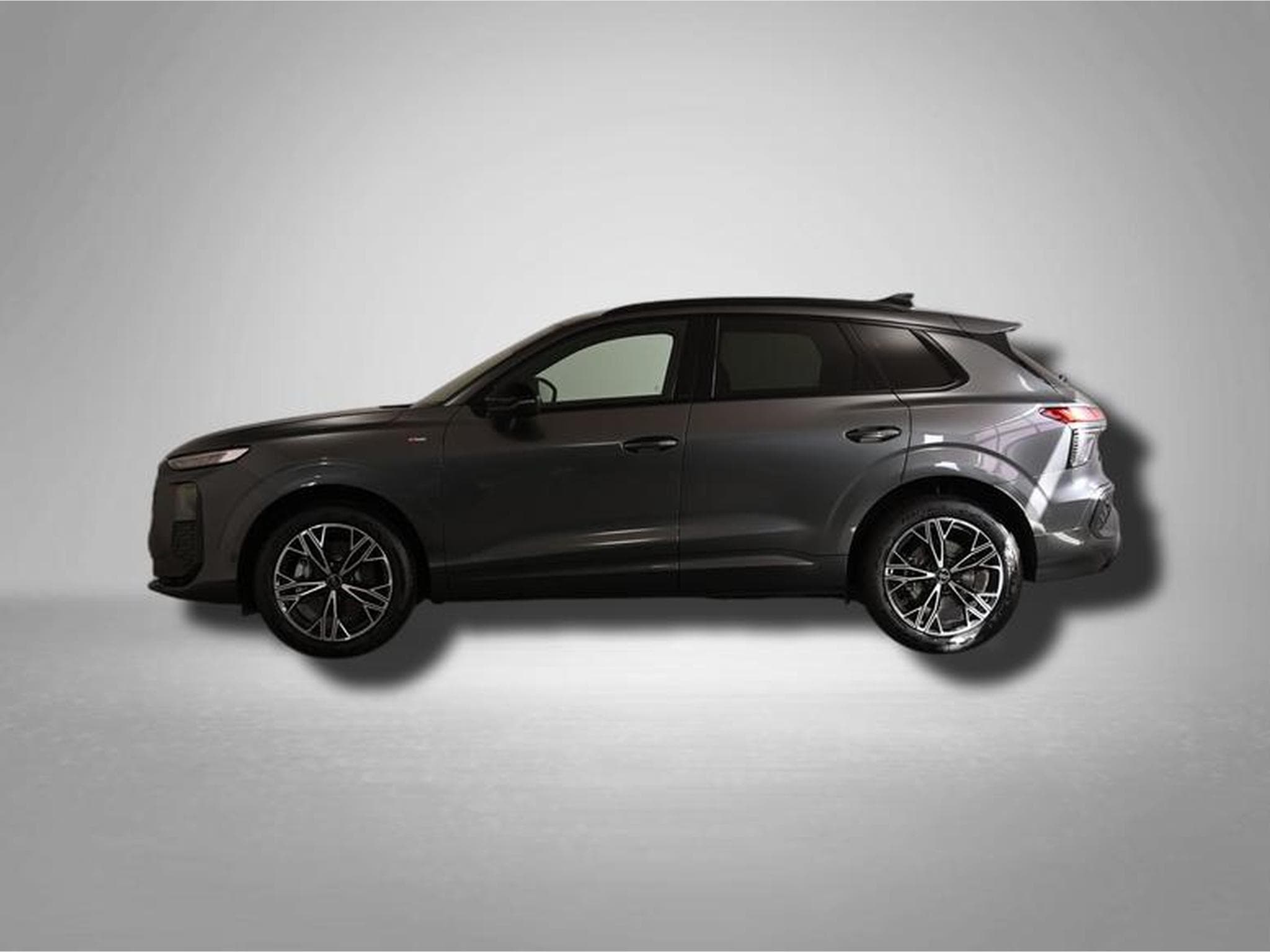 Audi Q3 S line  2.0 TFSI 7-Gang S tronic quattro (2026) - Photo 2