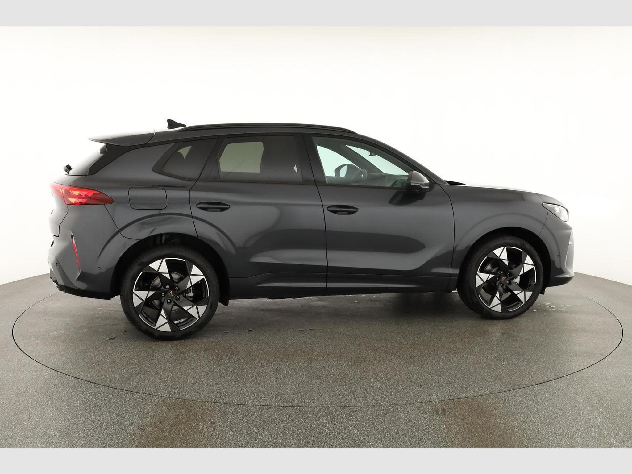 Cupra Terramar 1.5 eTSI 110 kW (2026) - Photo 22