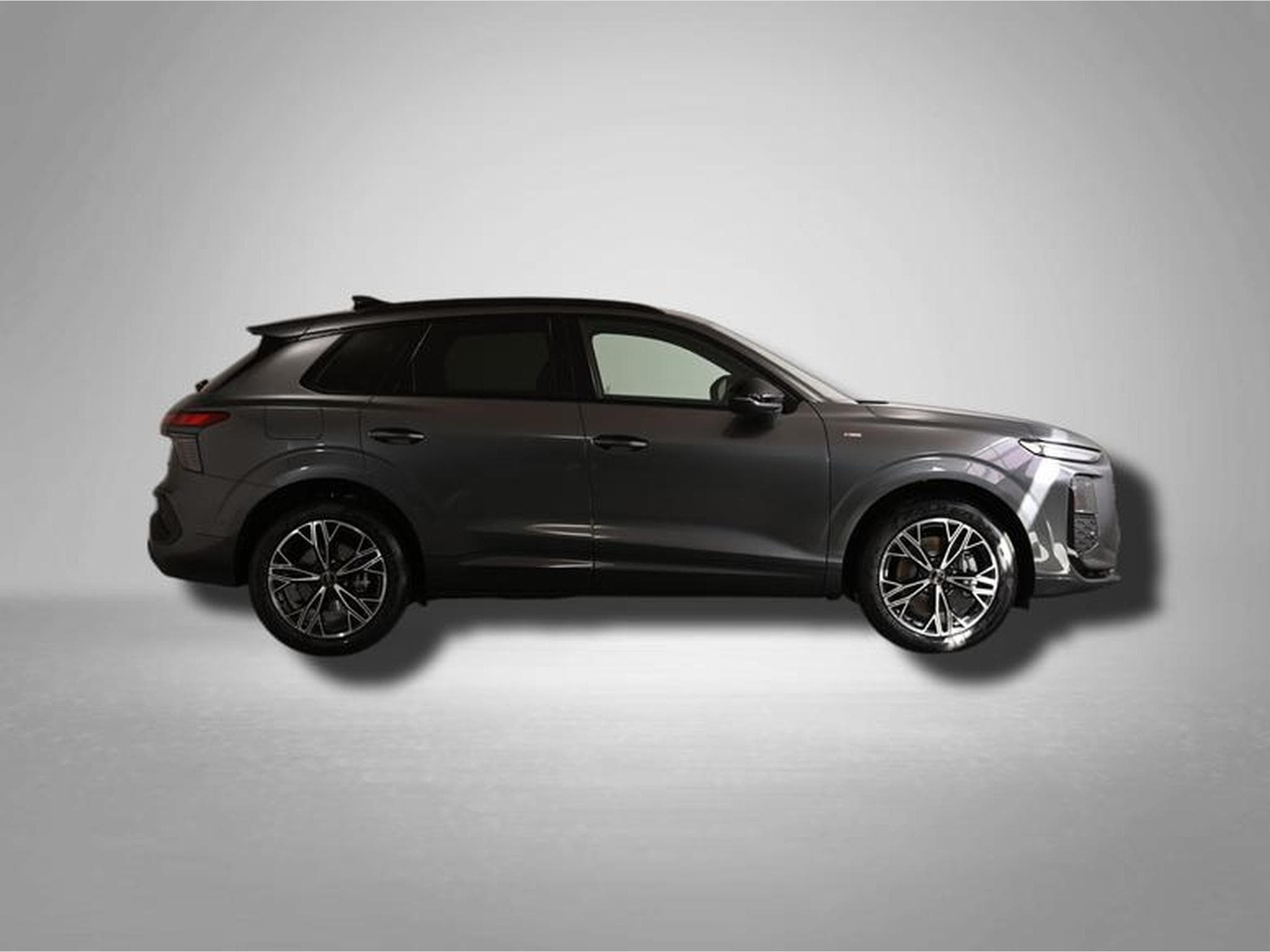 Audi Q3 S line  2.0 TFSI 7-Gang S tronic quattro (2026) - Photo 6