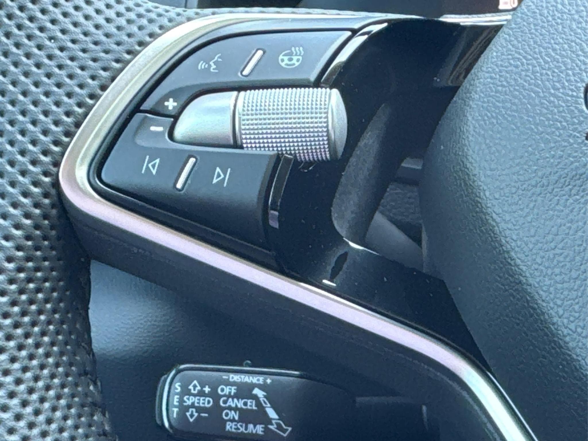 Skoda Karoq Selection (2026) - Photo 25