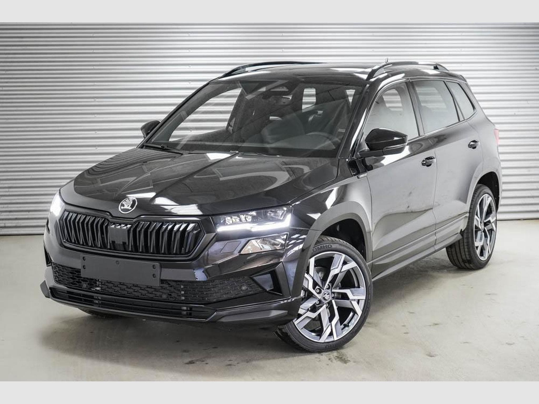 Skoda Karoq 1,5 TSI DSG (2026) - Photo 1