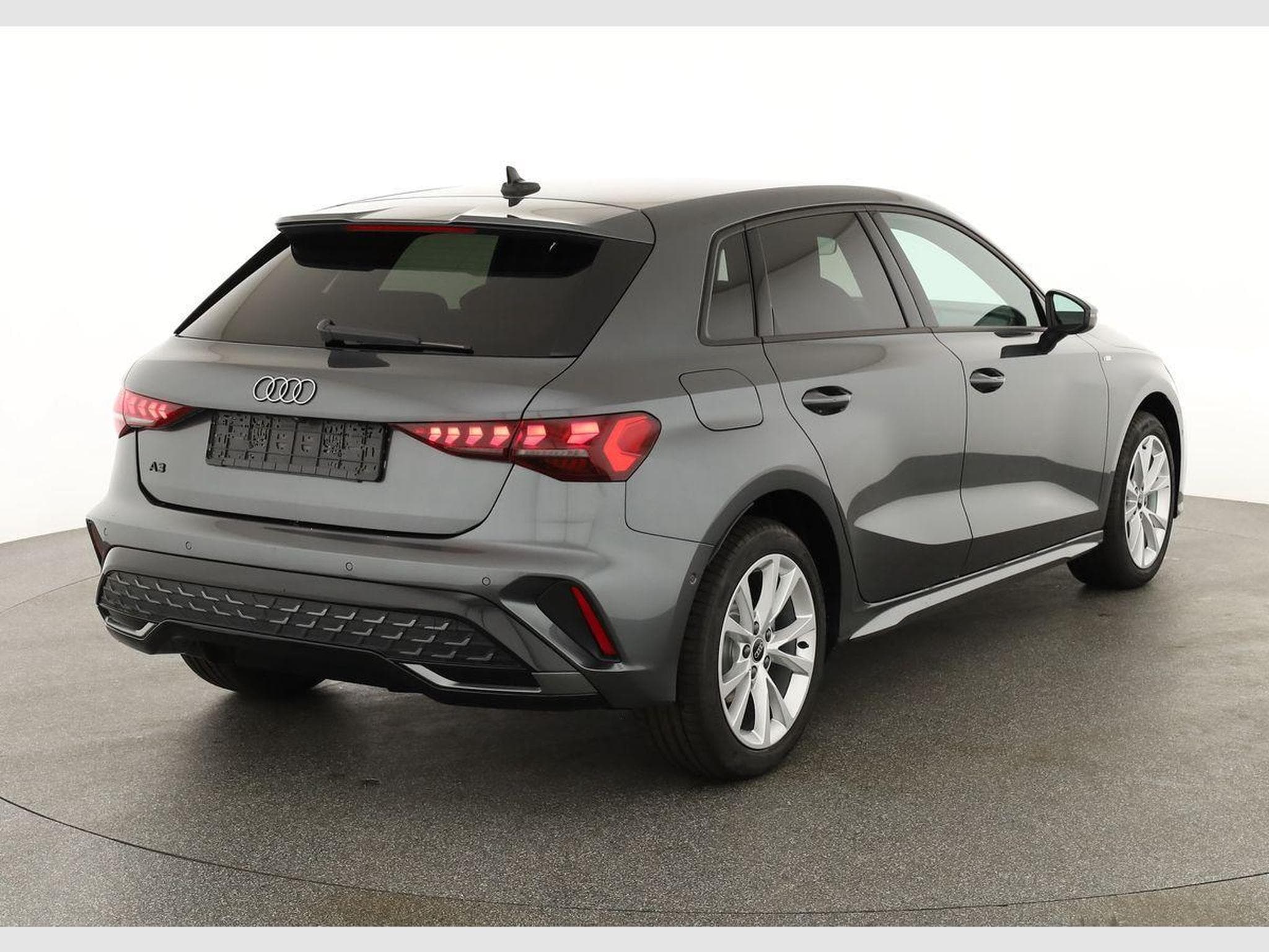 Audi A3 Sportback TFSI 110 kW S line (2026) - Foto 2