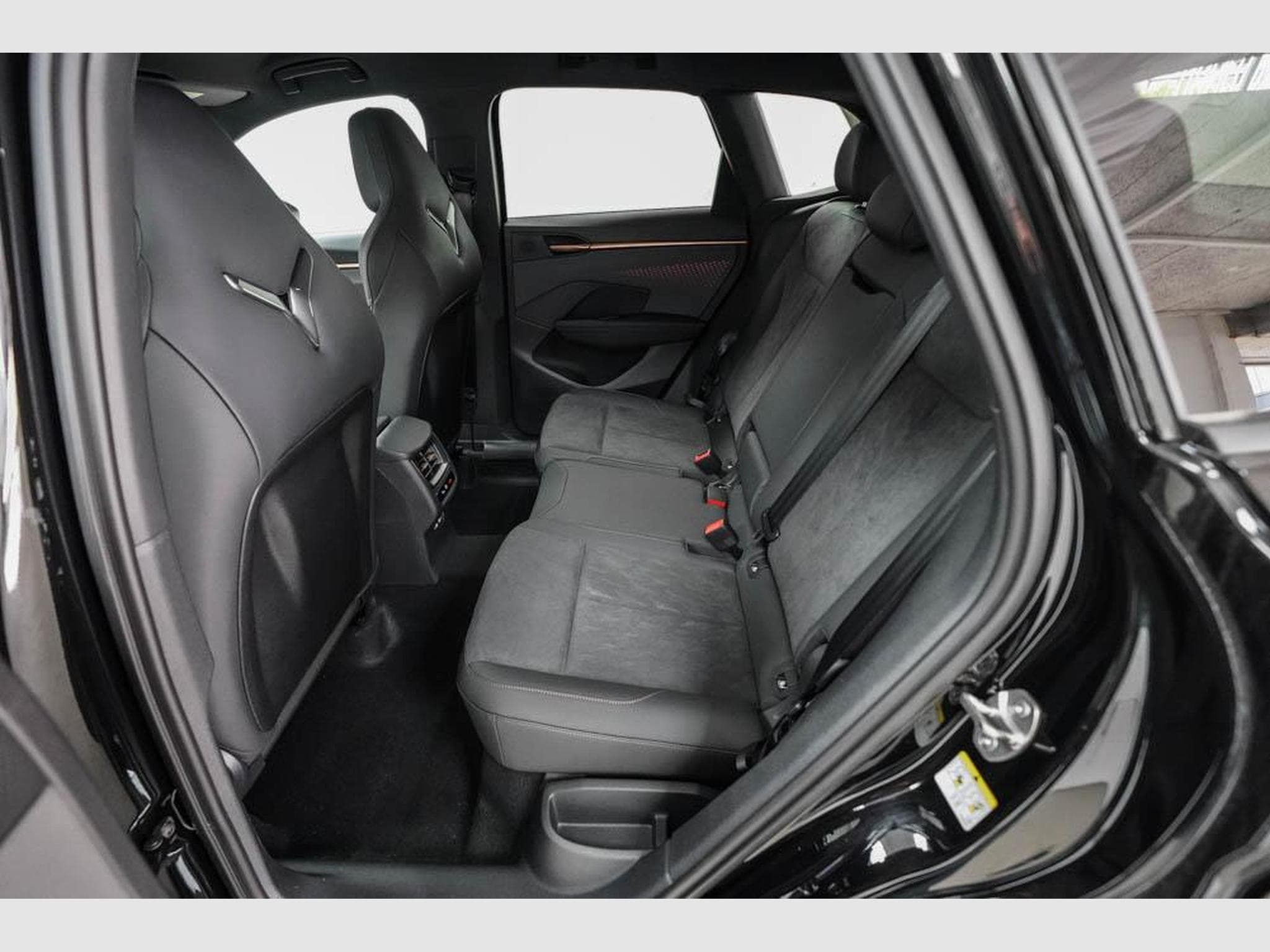 Cupra Terramar 1,5 eTSI DSG (2026) - Photo 17