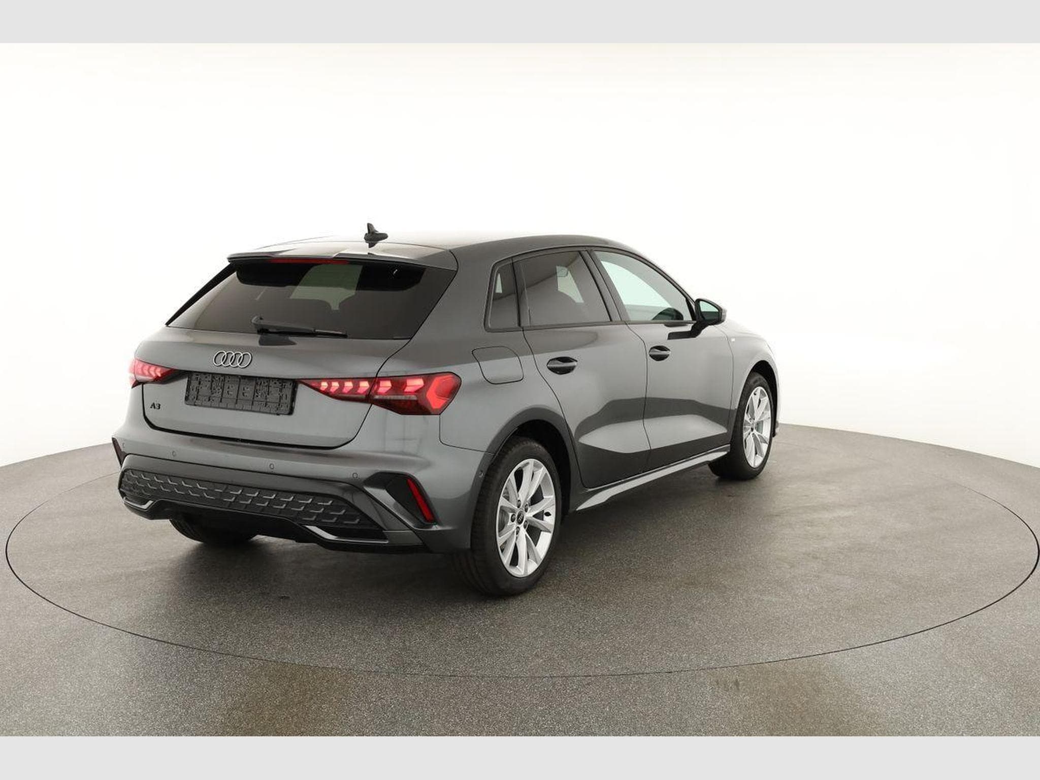 Audi A3 Sportback TFSI 110 kW S line (2026) - Foto 18
