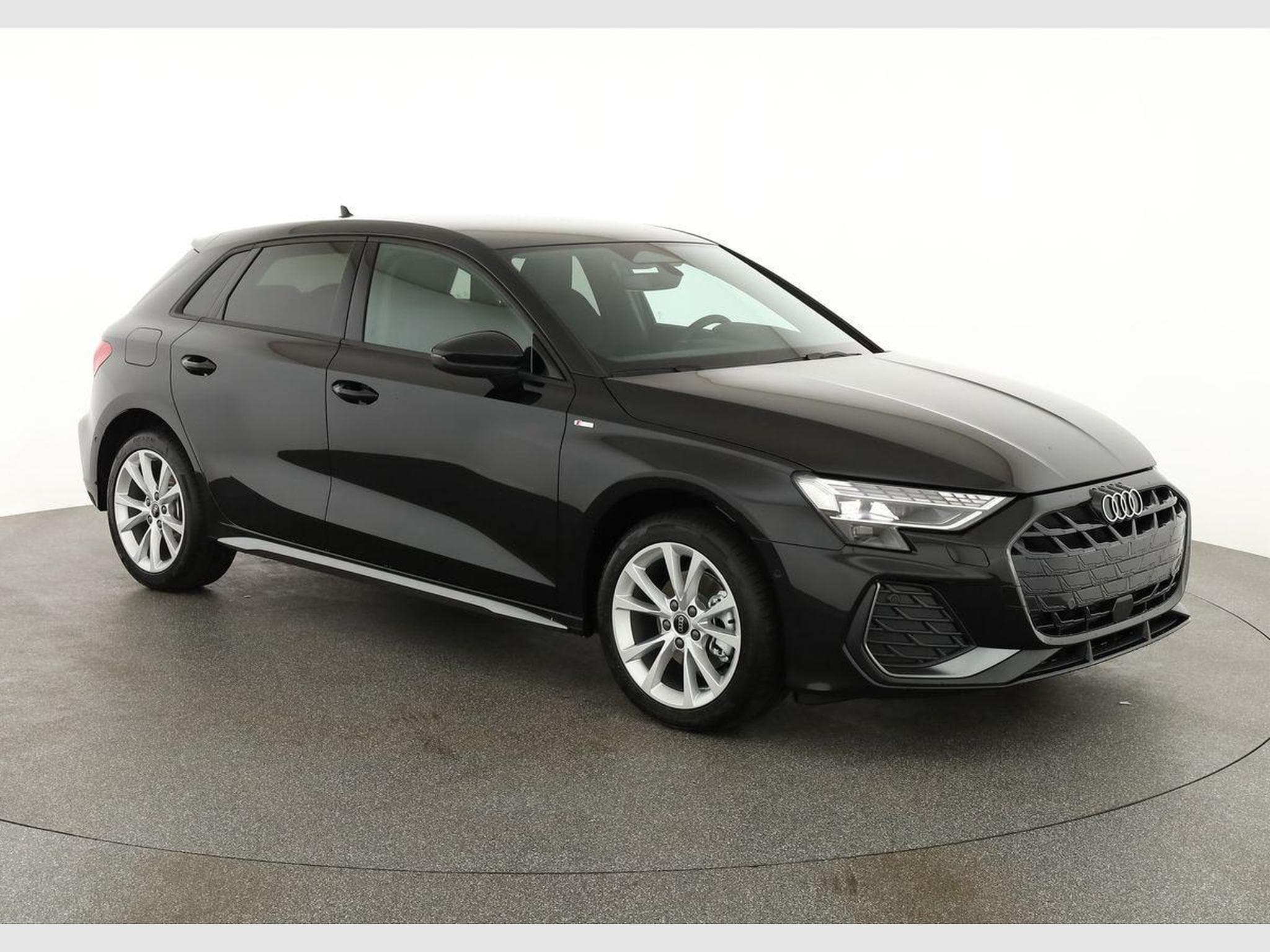 Audi A3 Sportback TFSI 110 kW S line (2026) - Foto 1