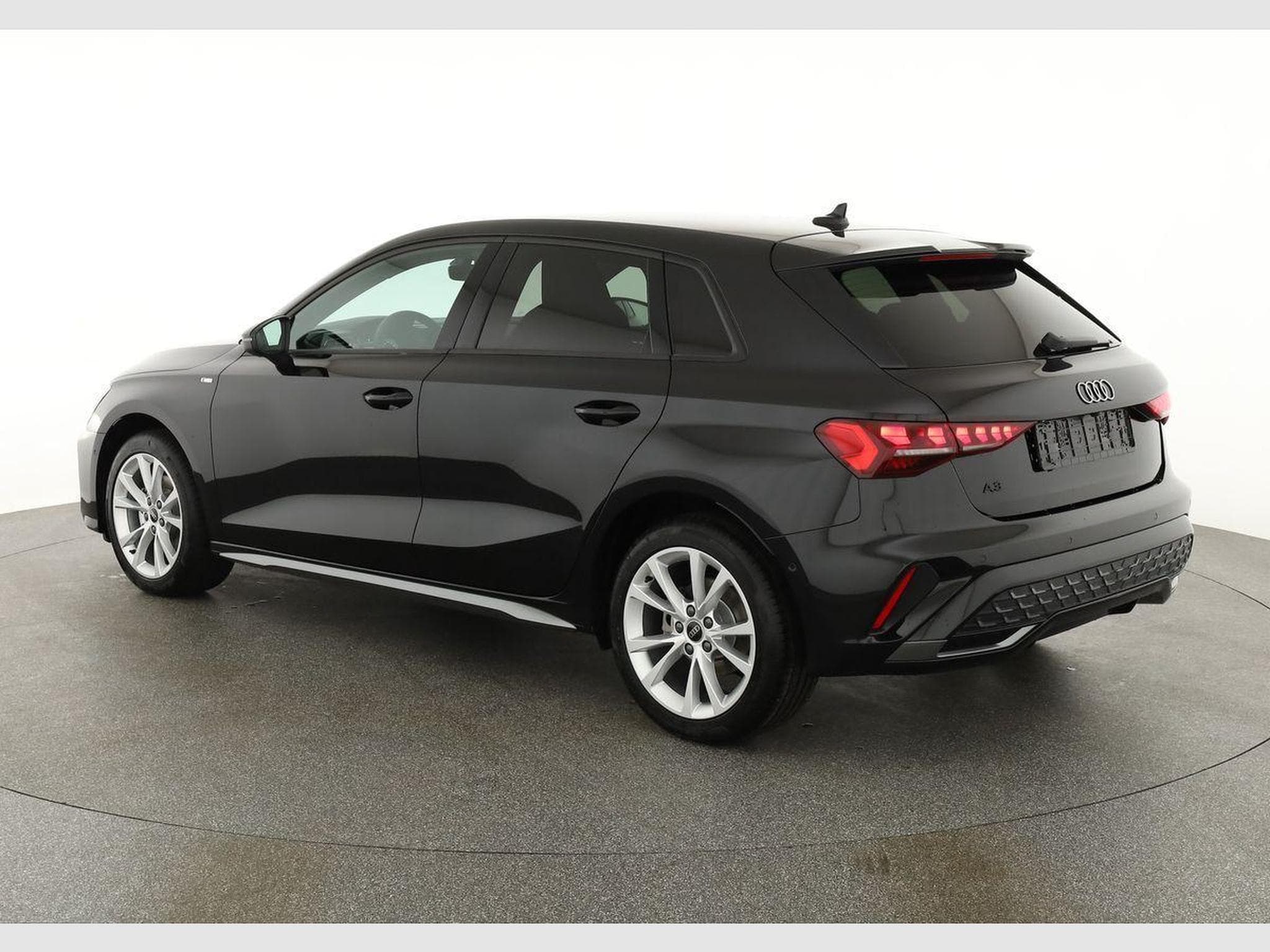 Audi A3 Sportback TFSI 110 kW S line (2026) - Foto 3