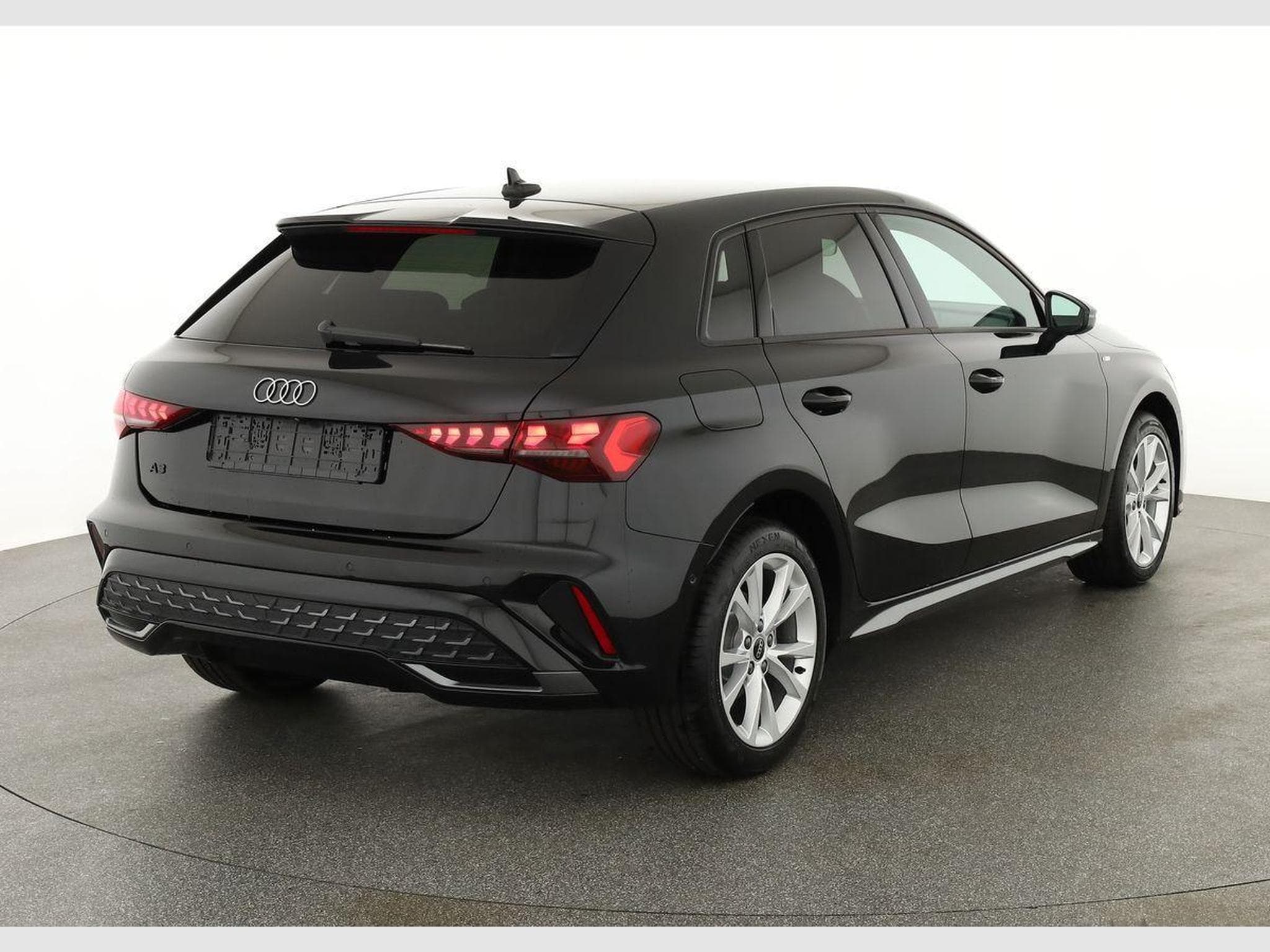 Audi A3 Sportback TFSI 110 kW S line (2026) - Foto 2